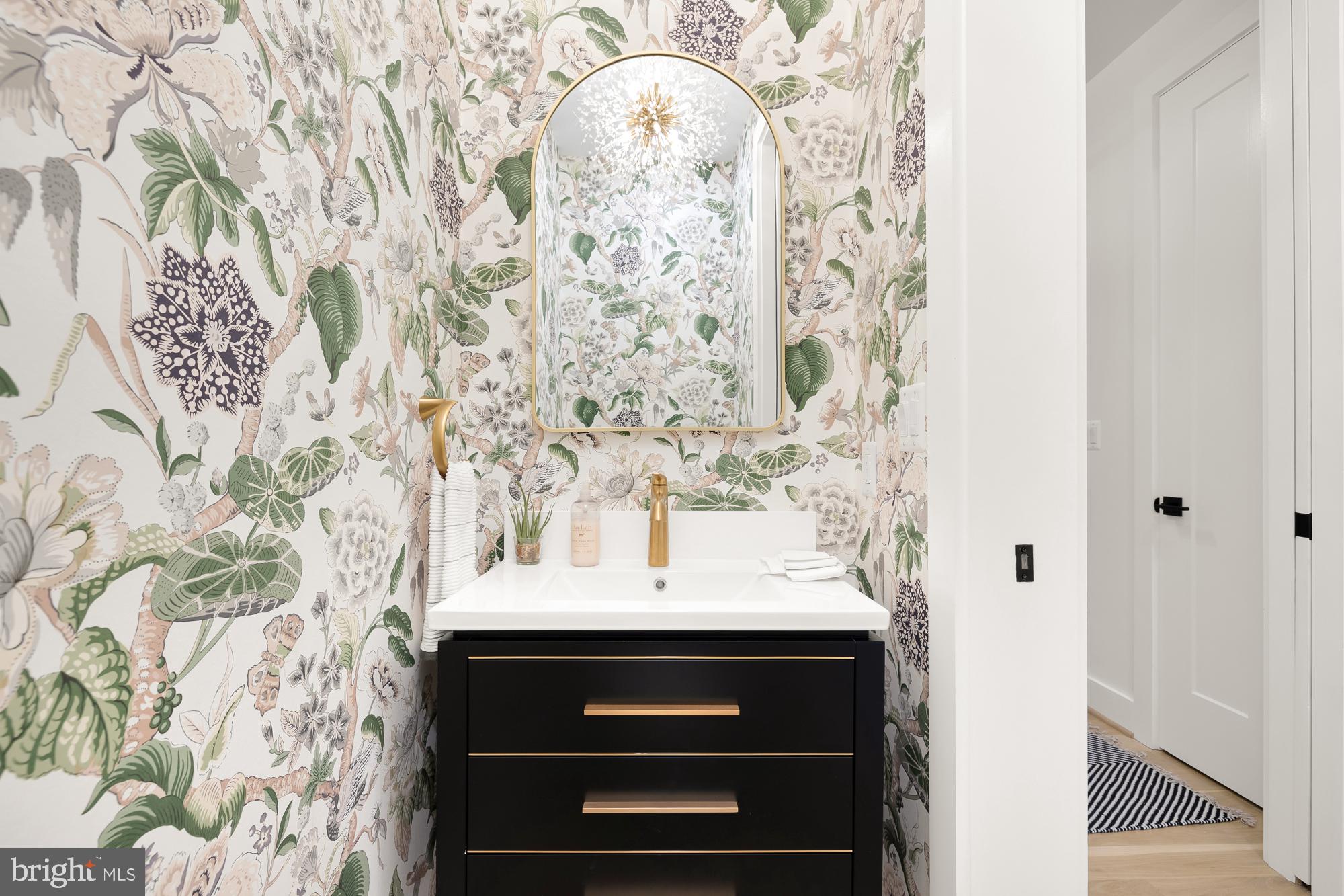 BURNING TREE VALLEY - Residential