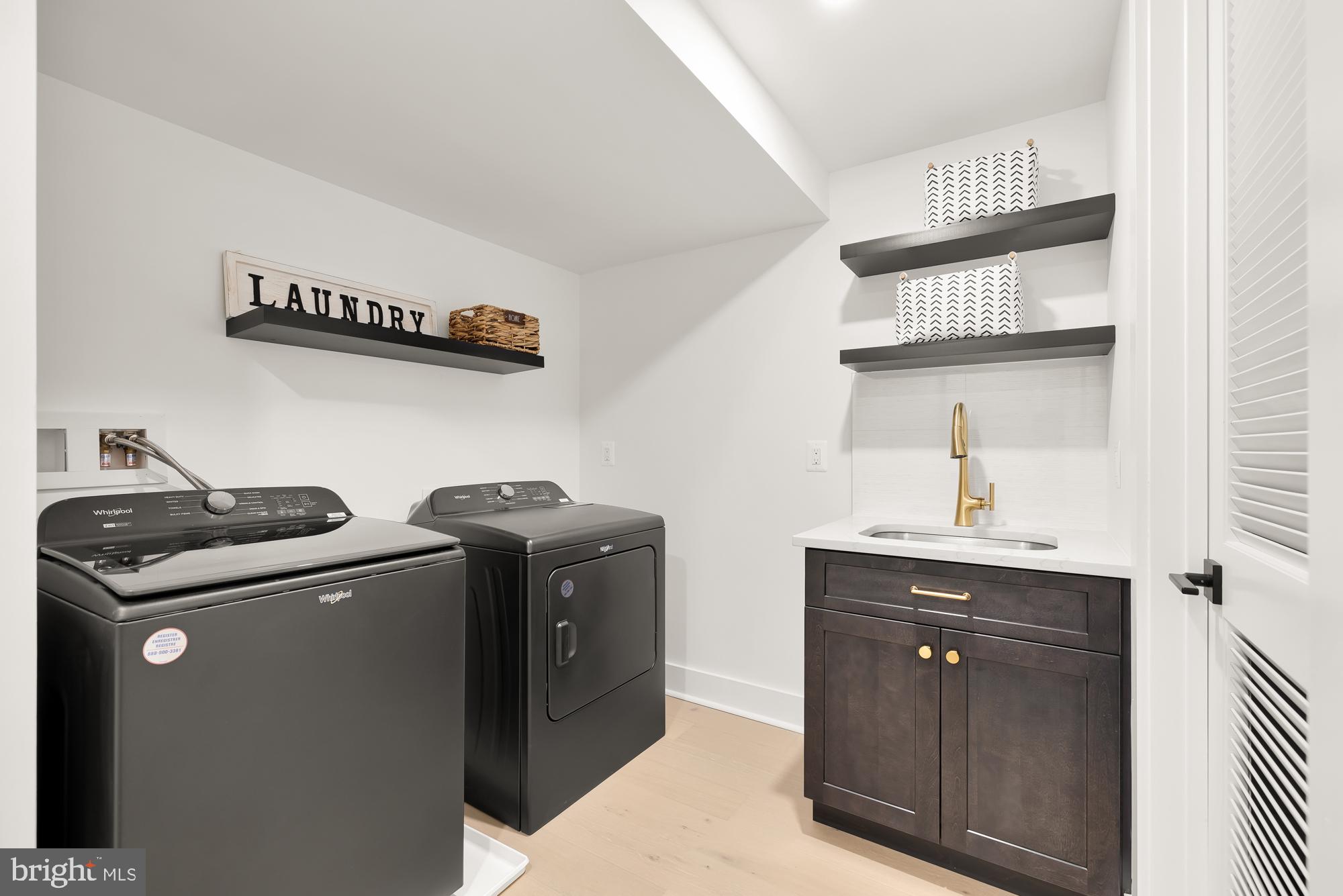 BURNING TREE VALLEY - Residential