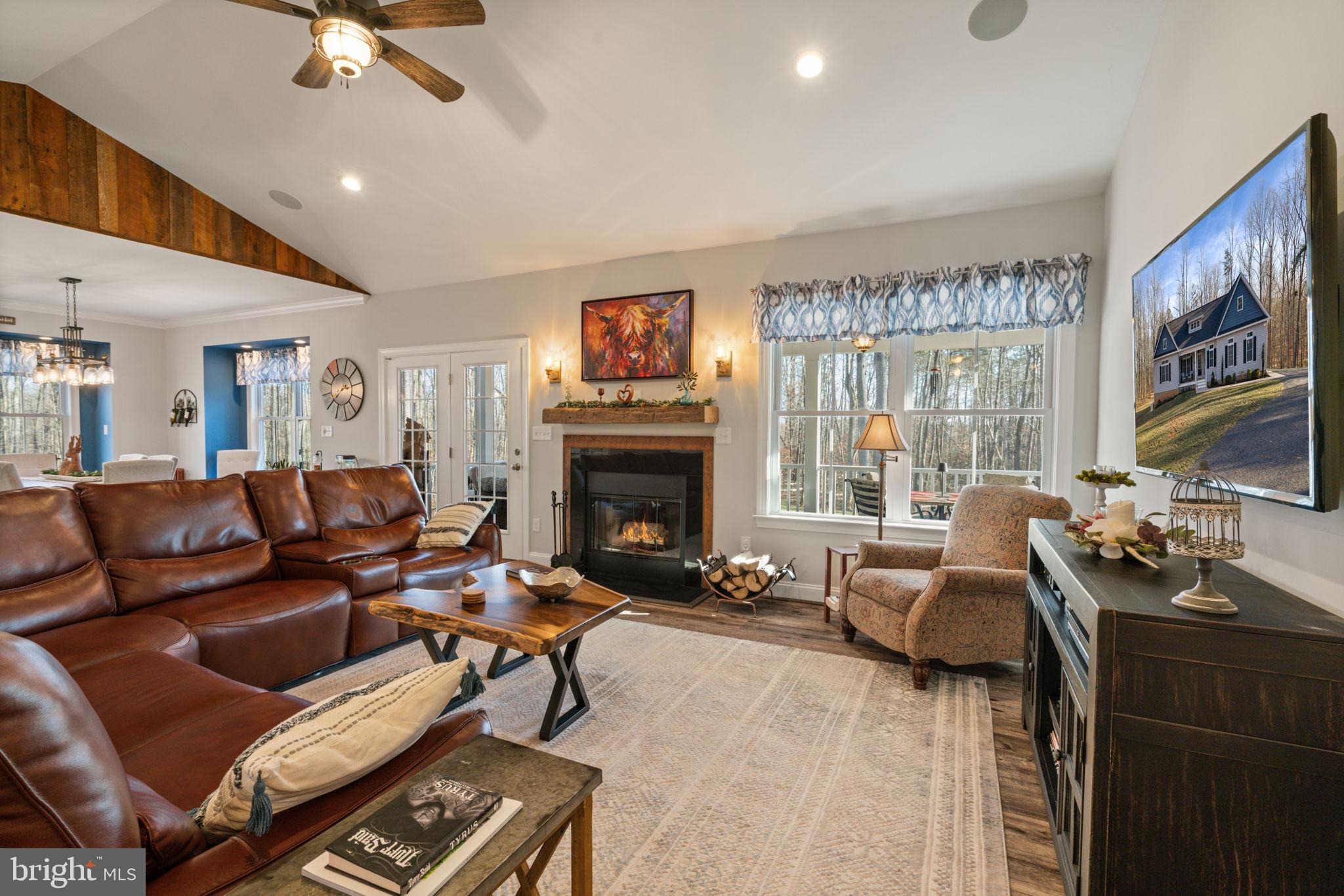 EVANSVILLE ESTATES - Residential