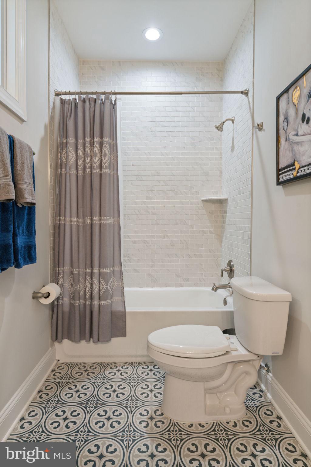 EVANSVILLE ESTATES - Residential