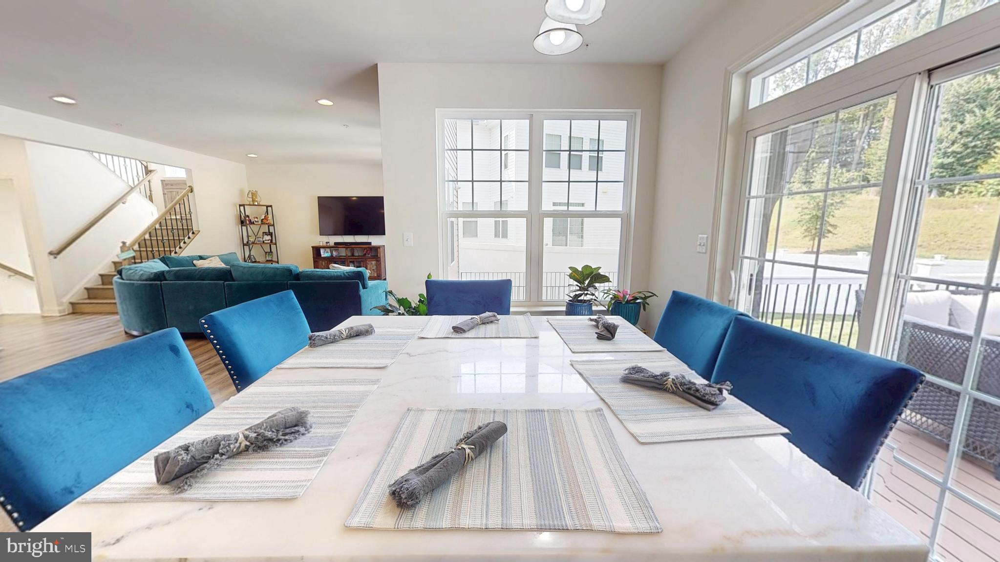 MARLBORO RIDGE - Residential