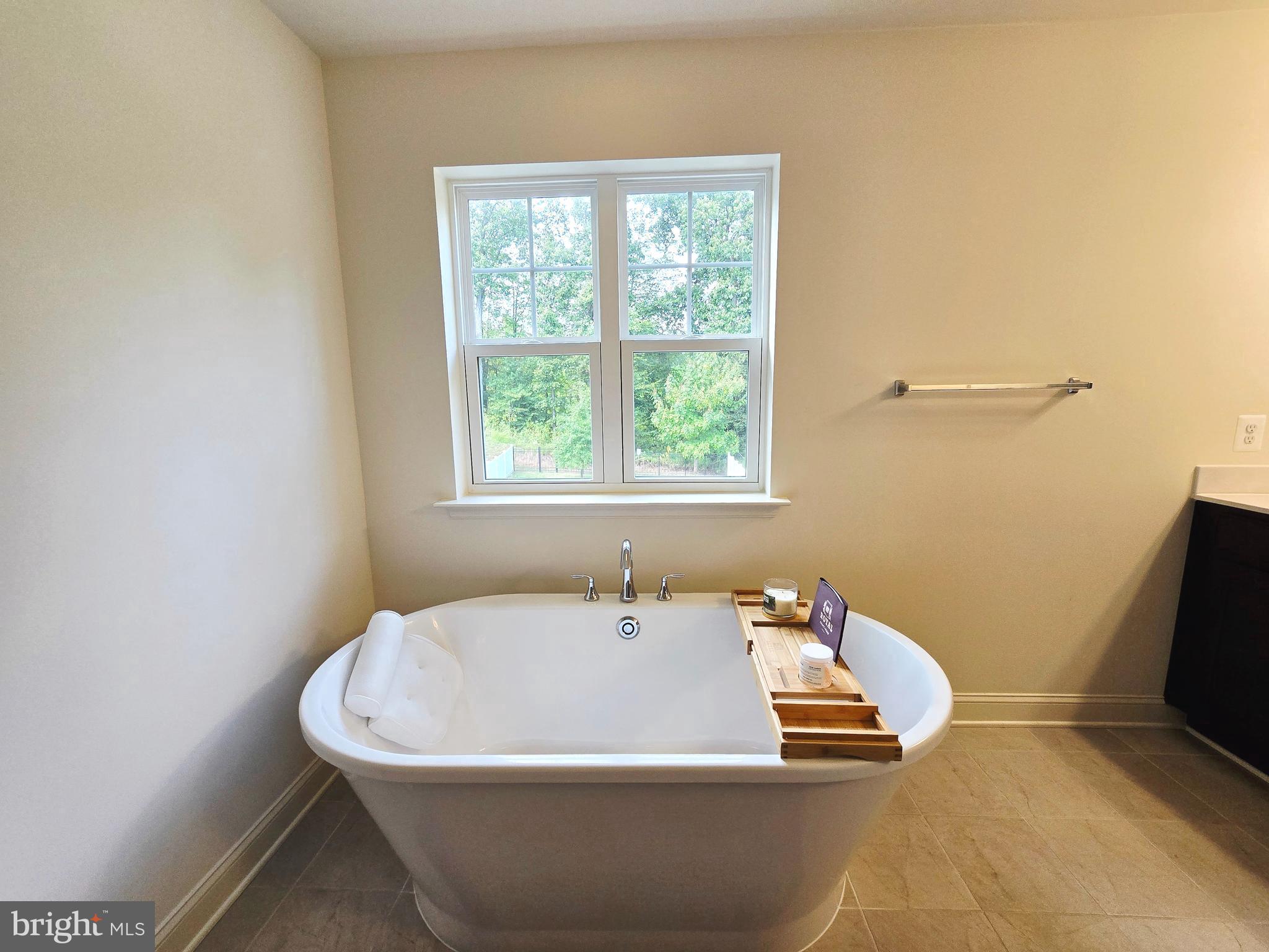 MARLBORO RIDGE - Residential