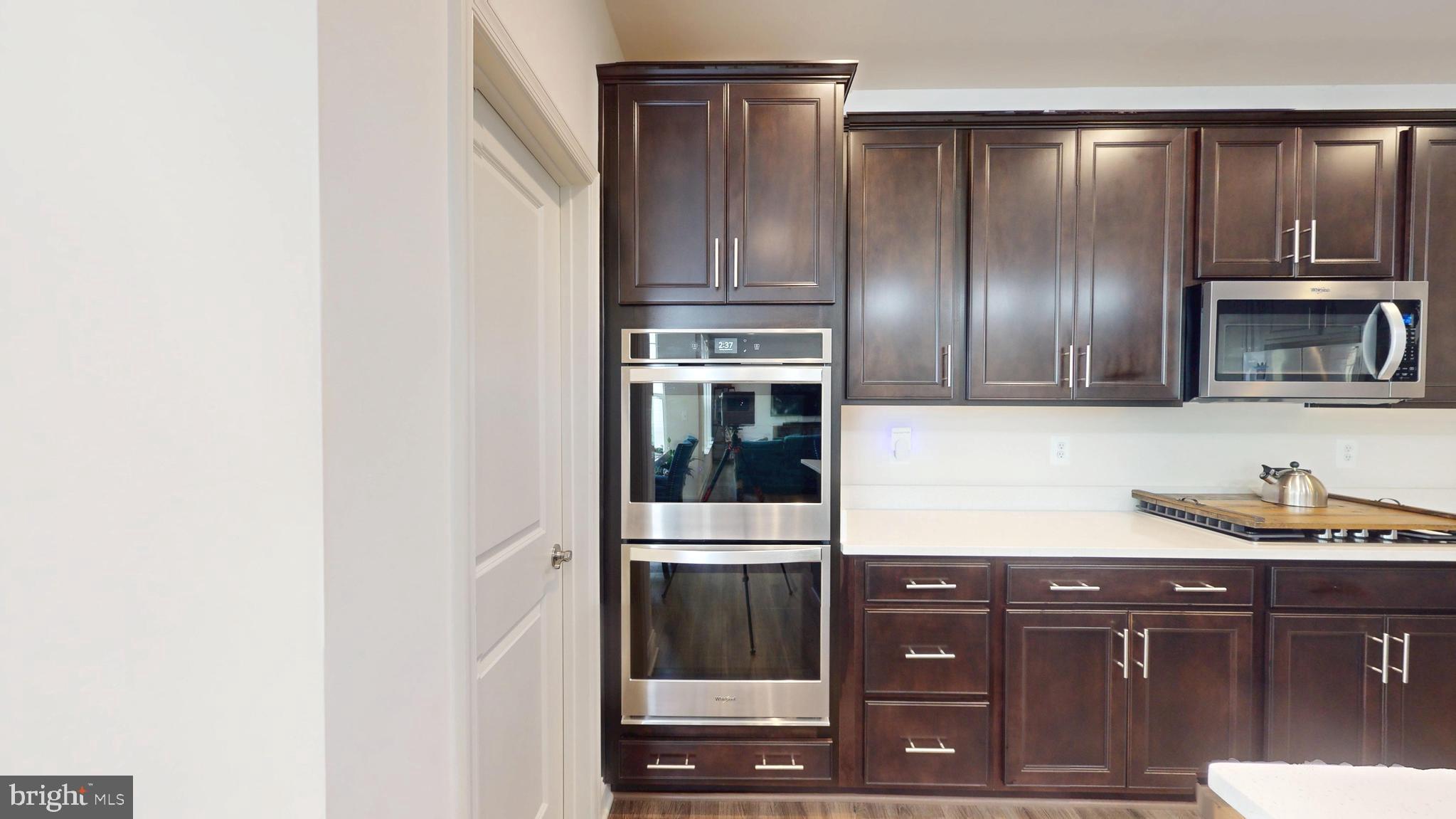 MARLBORO RIDGE - Residential