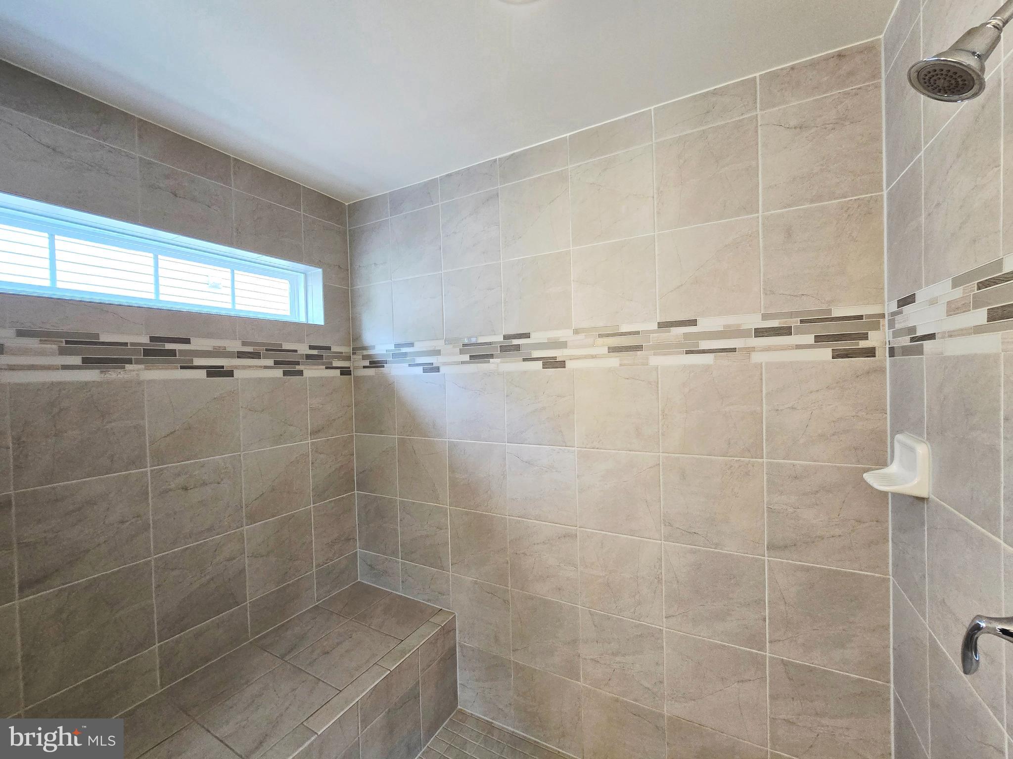 MARLBORO RIDGE - Residential