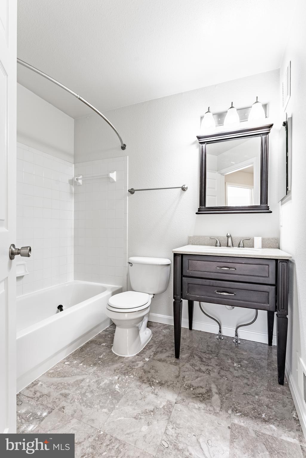 GATES OF FAIR LAKES - Residential