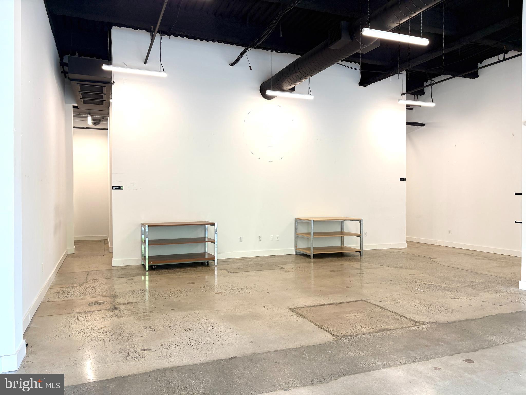 101 N QUEEN STREET 103
