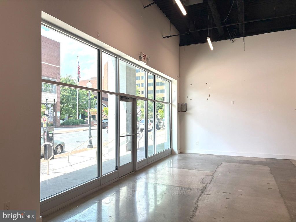 Photo of 101 N Queen Street #103, LANCASTER, PA 17603 (MLS # PALA2084476)