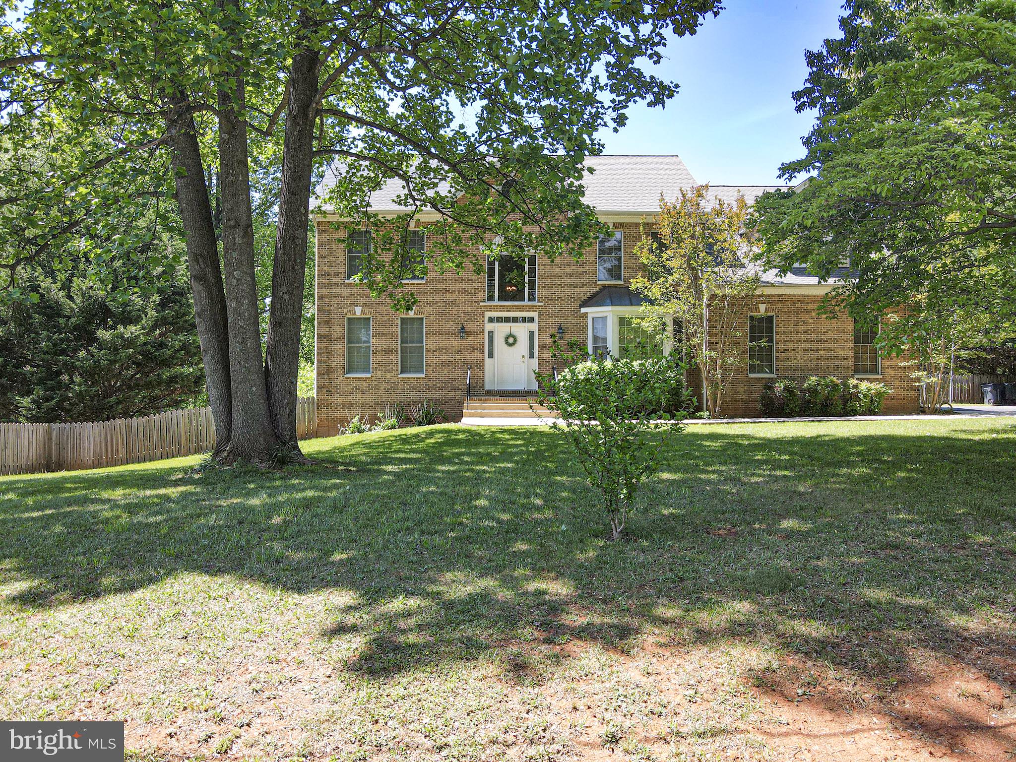 CRESCENT HILLS ESTATES - Residential