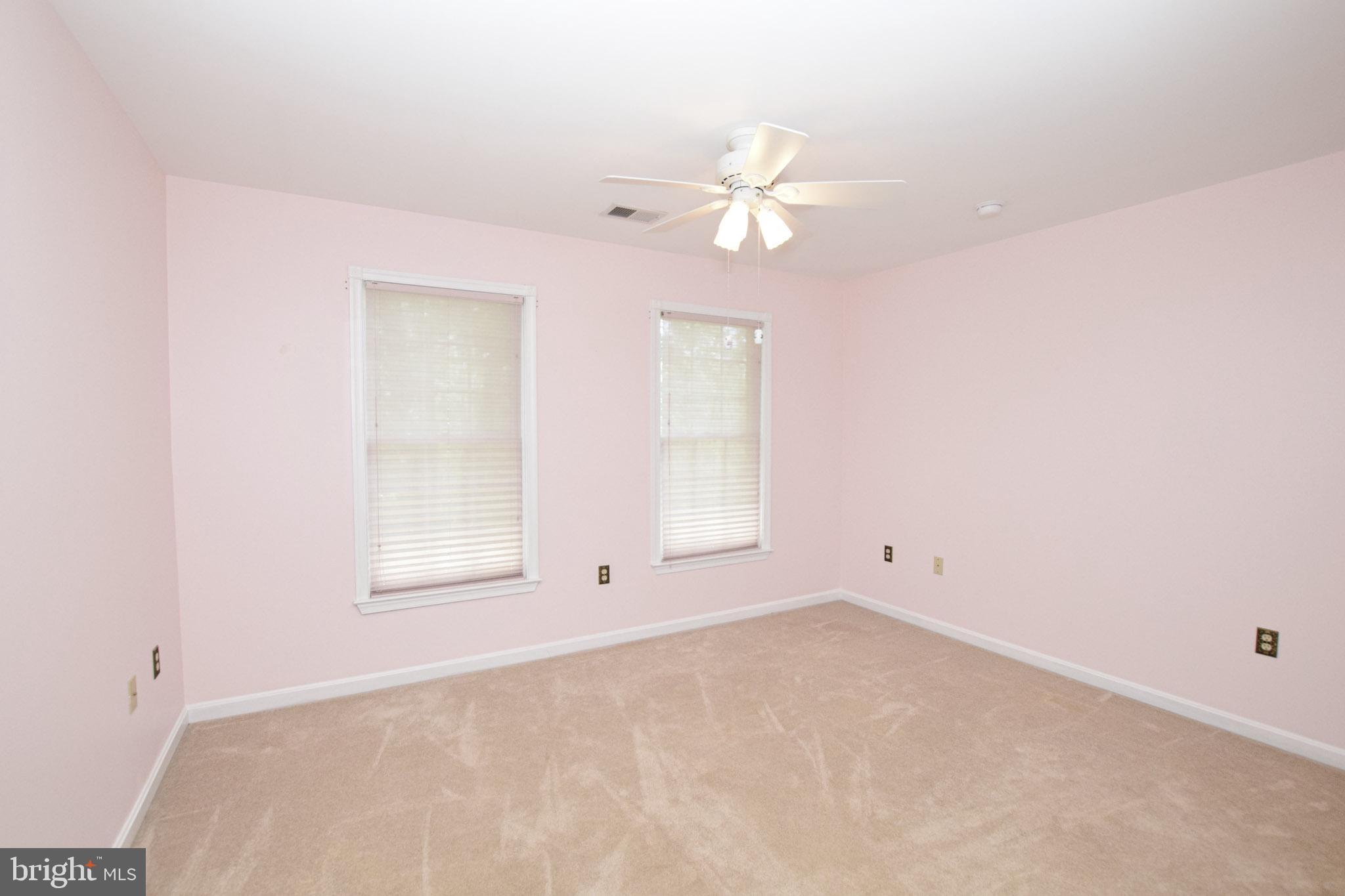 CRESCENT HILLS ESTATES - Residential