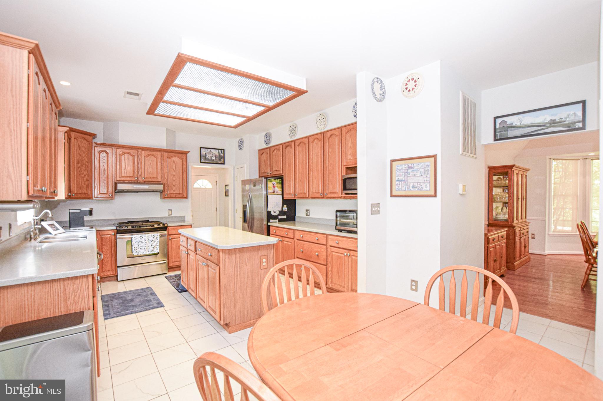CRESCENT HILLS ESTATES - Residential