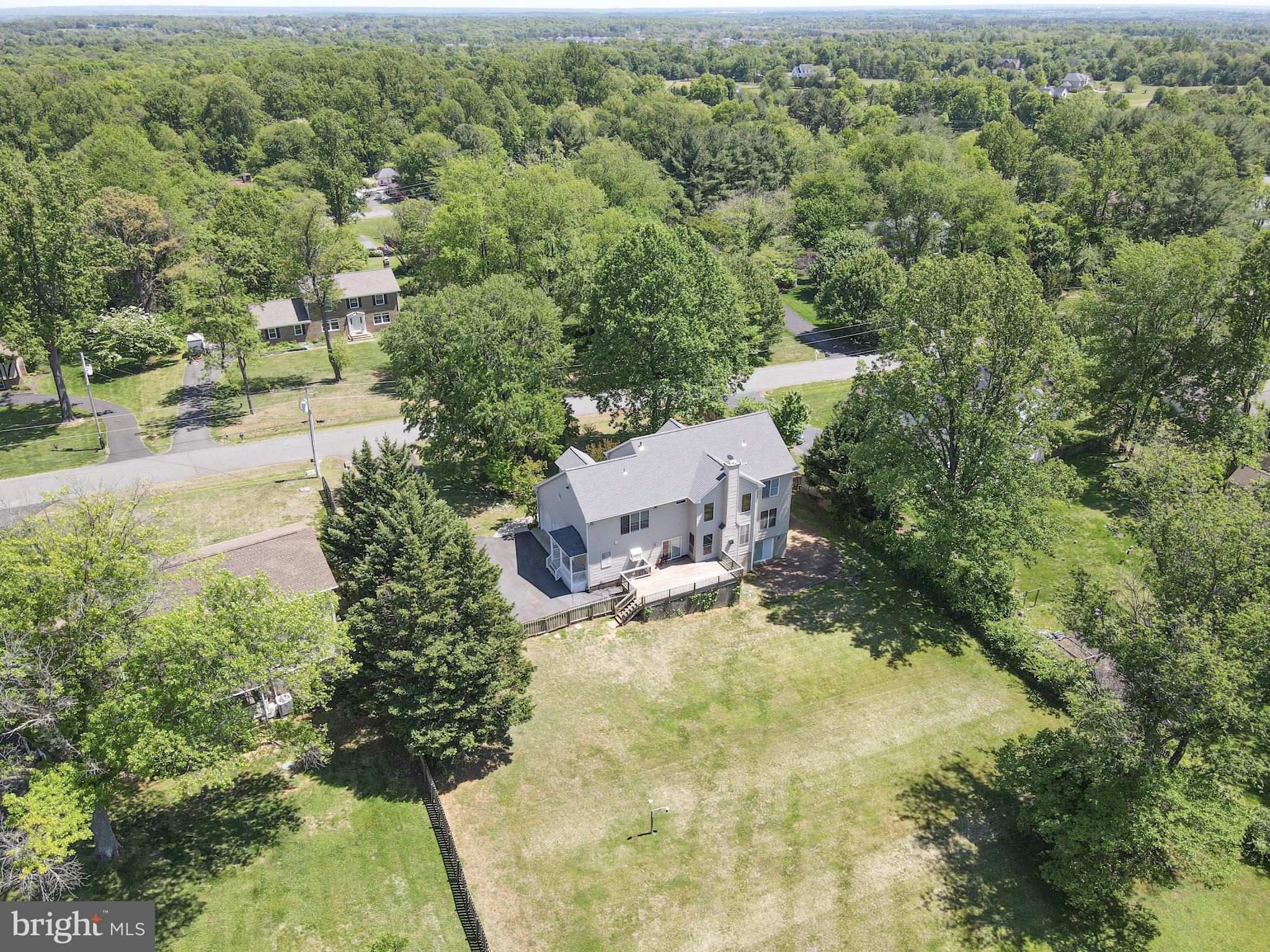 CRESCENT HILLS ESTATES - Residential