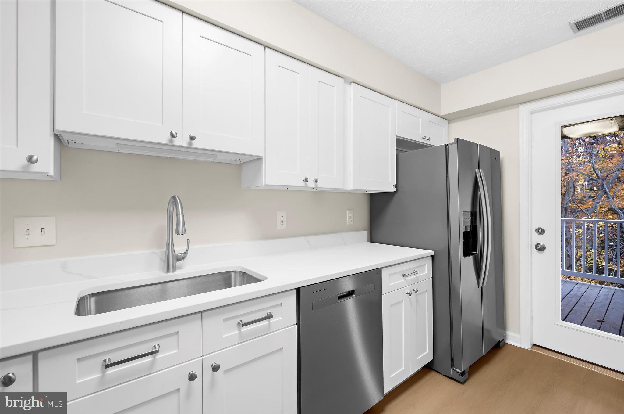 ADMIRAL REACH AT HARBOUR GATES - Residential Lease