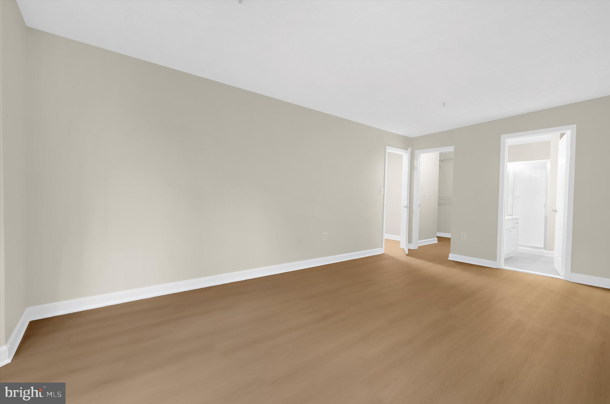 ADMIRAL REACH AT HARBOUR GATES - Residential Lease