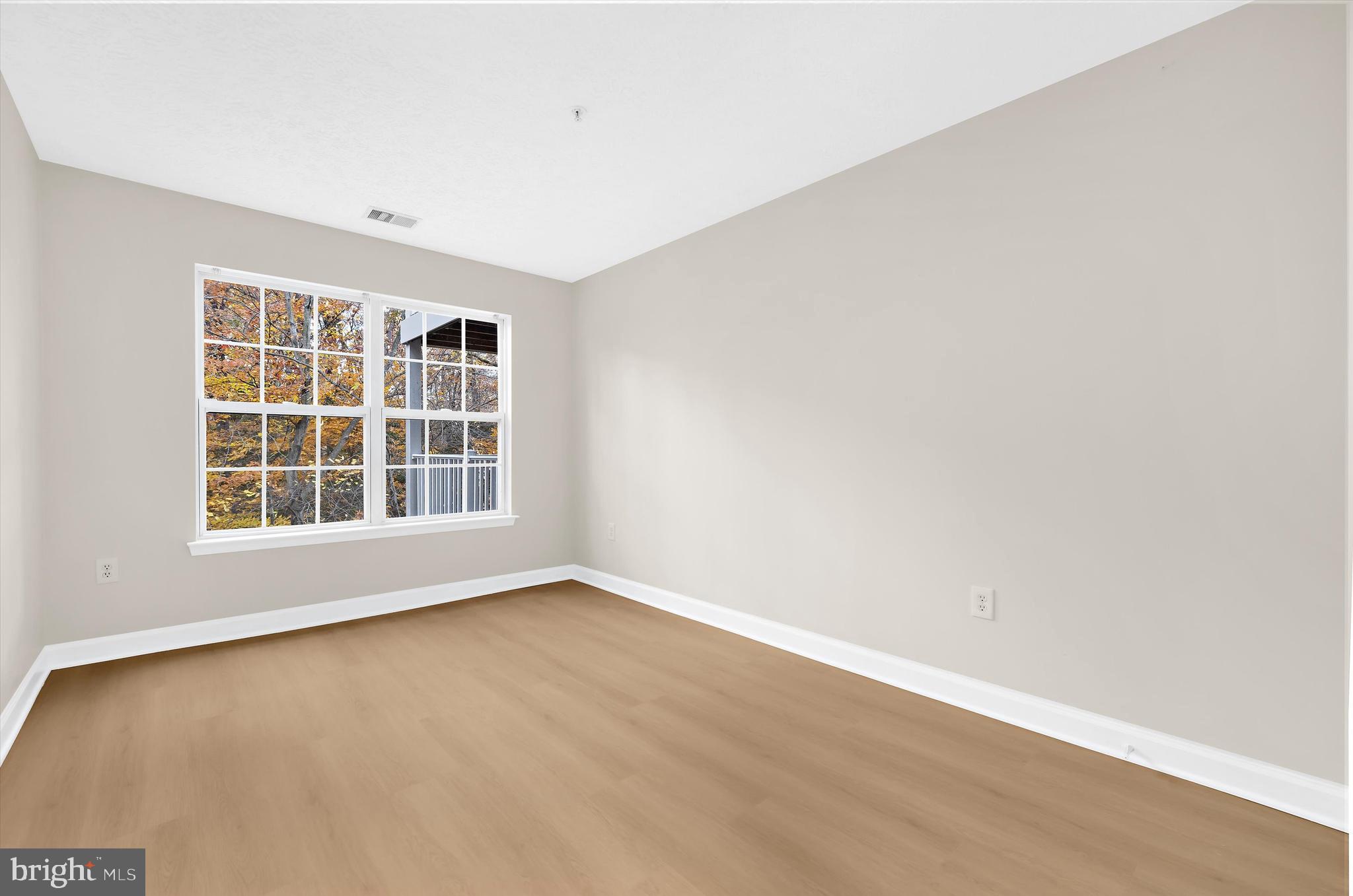 ADMIRAL REACH AT HARBOUR GATES - Residential Lease