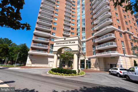Photo of 3101 N Hampton Drive #606, ALEXANDRIA, VA 22302 (MLS # VAAX2064954)