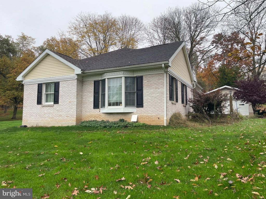 Photo of 179 Covered Bridge Road, Elizabethtown, PA 17022 (MLS # PALA2043654)