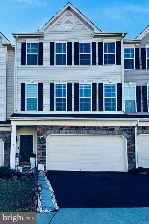 41919 MORELAND MINE TERRACE ALDIE VA 20105