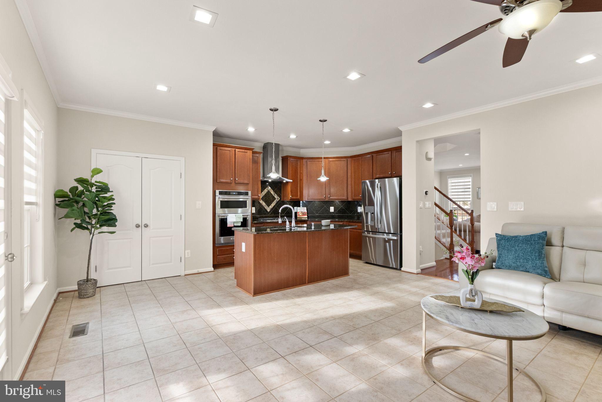 STONE RIDGE SOUTH - Residential