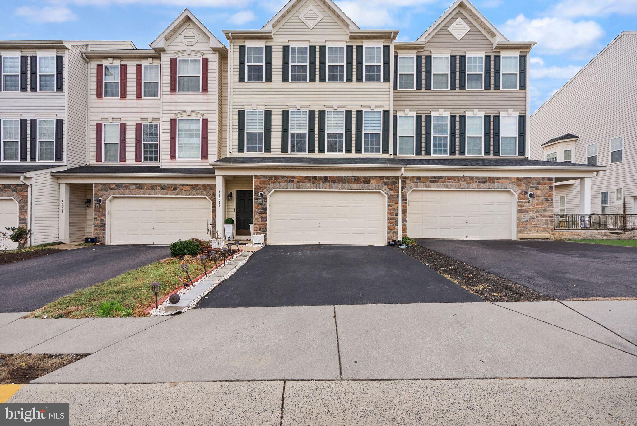 STONE RIDGE SOUTH - Residential