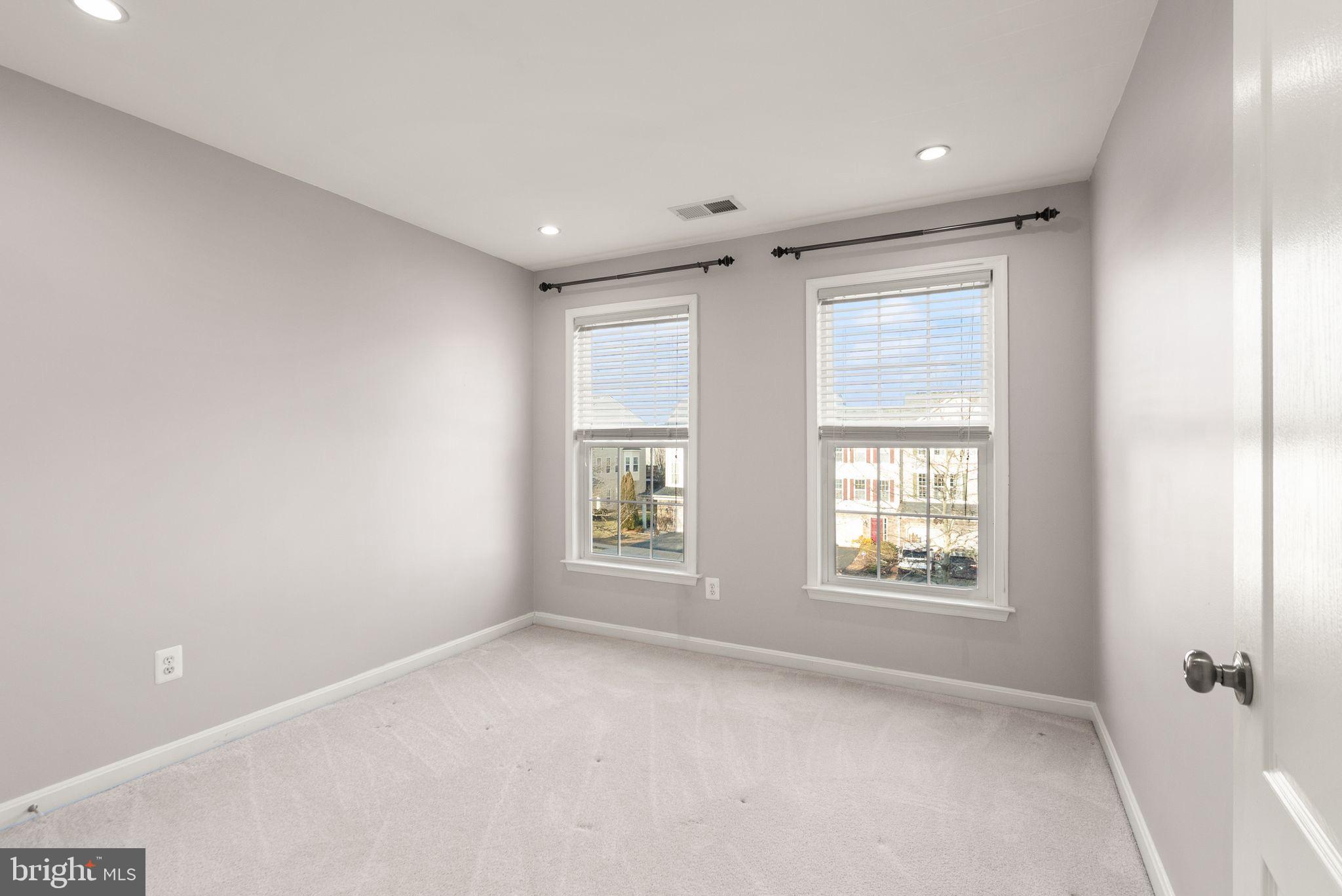 STONE RIDGE SOUTH - Residential