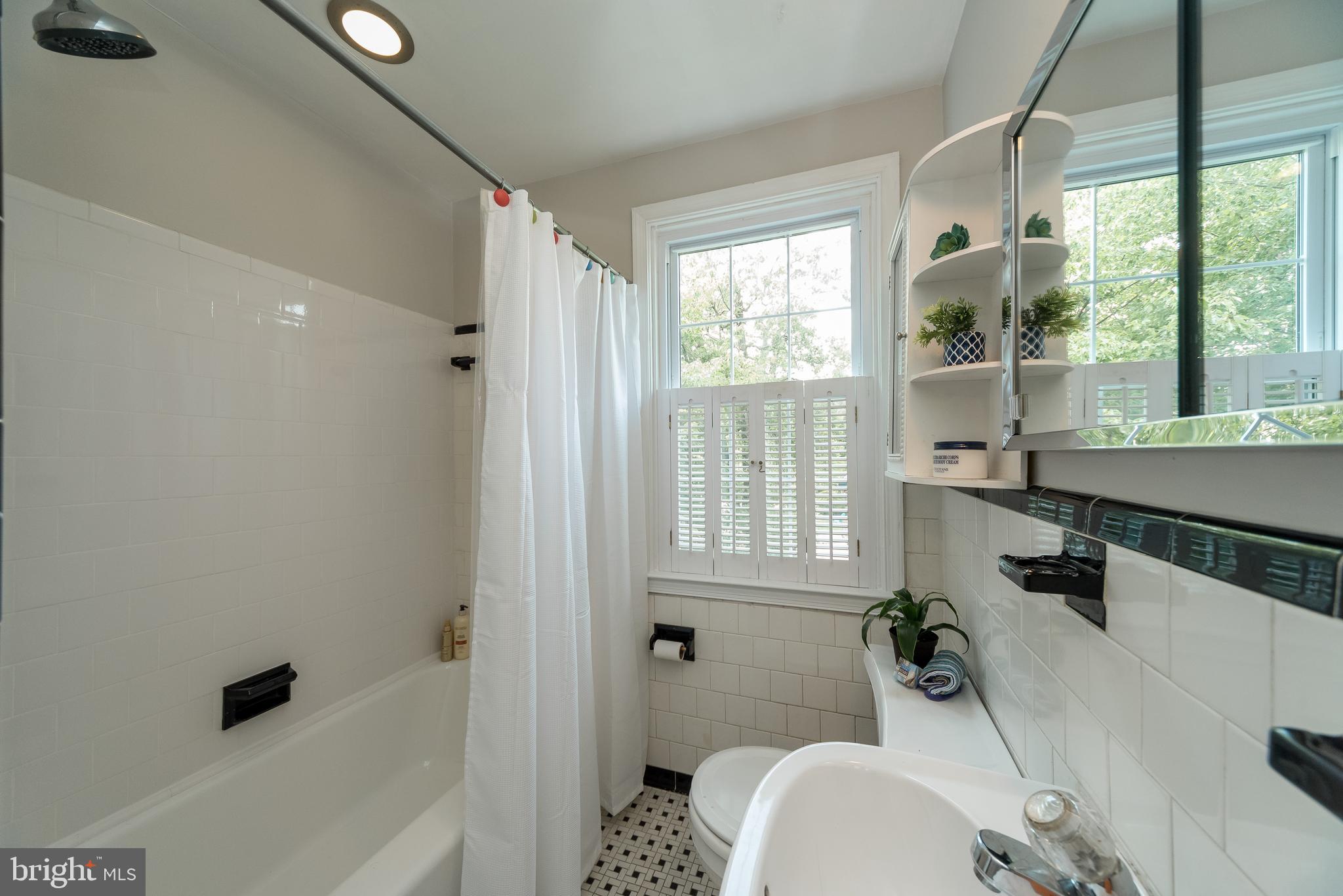 RODGERS FORGE - Residential