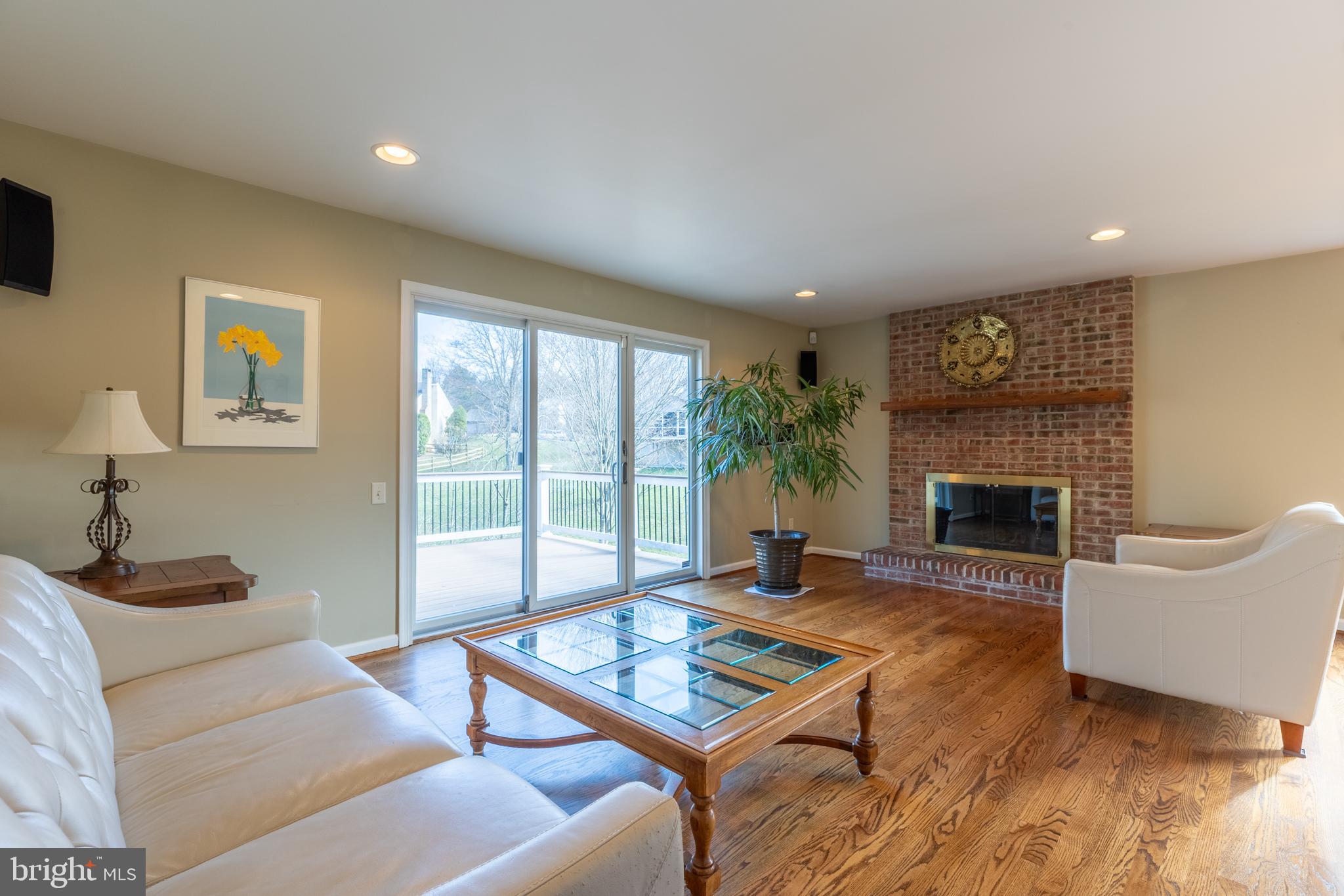 4 RUNNING BROOK LANE