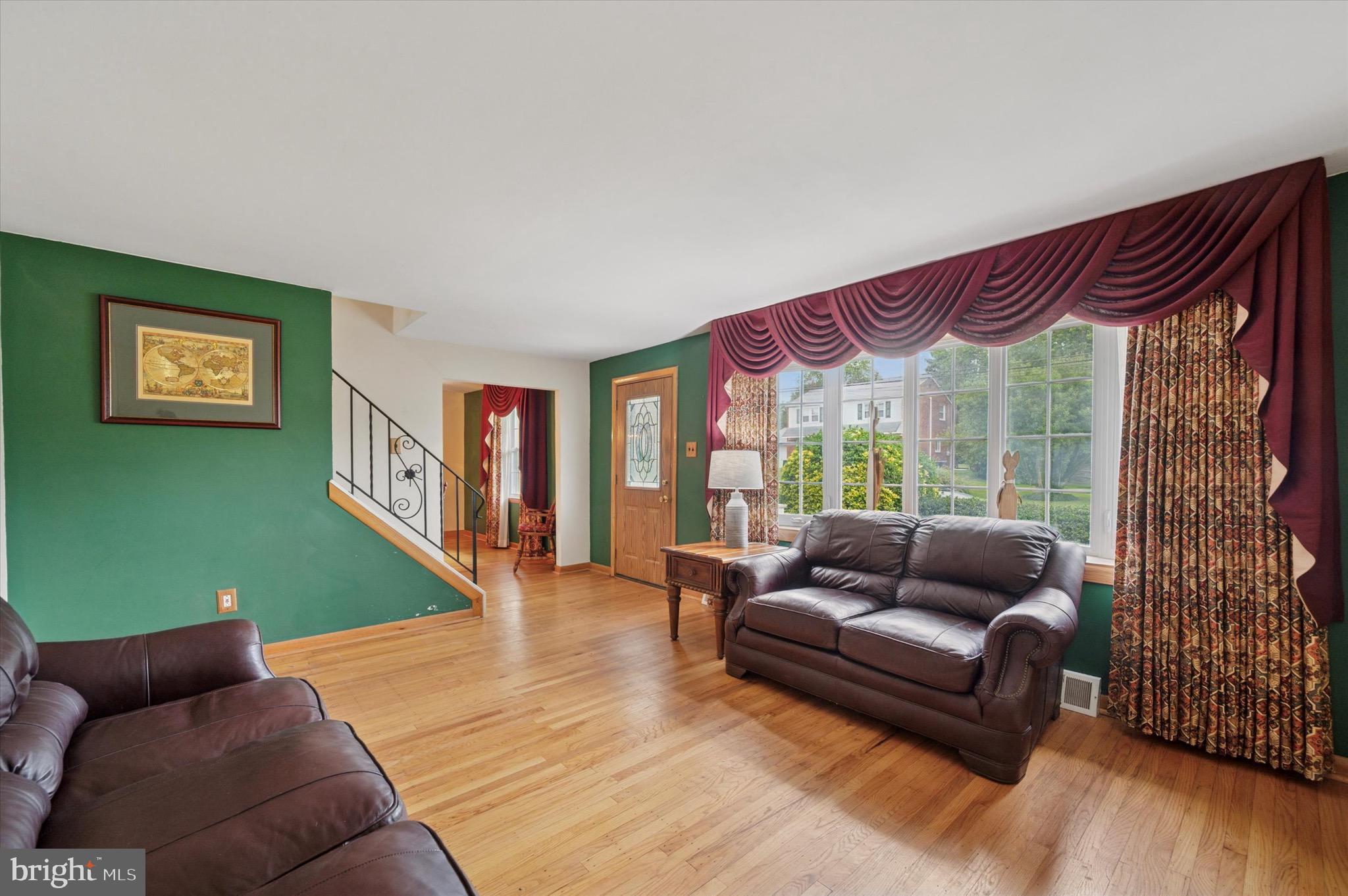 4950 JEFFERSON DRIVE