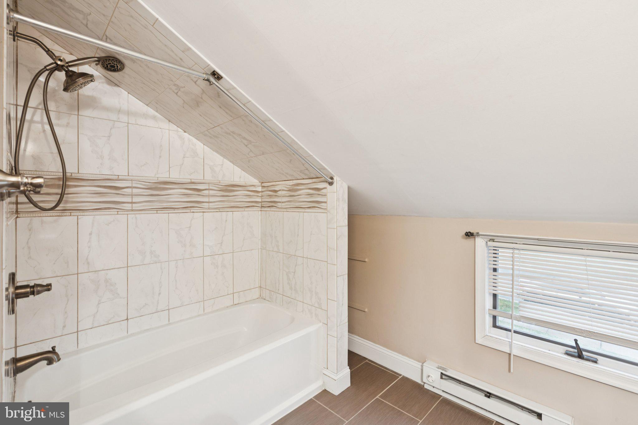 WHITEWOOD - Residential