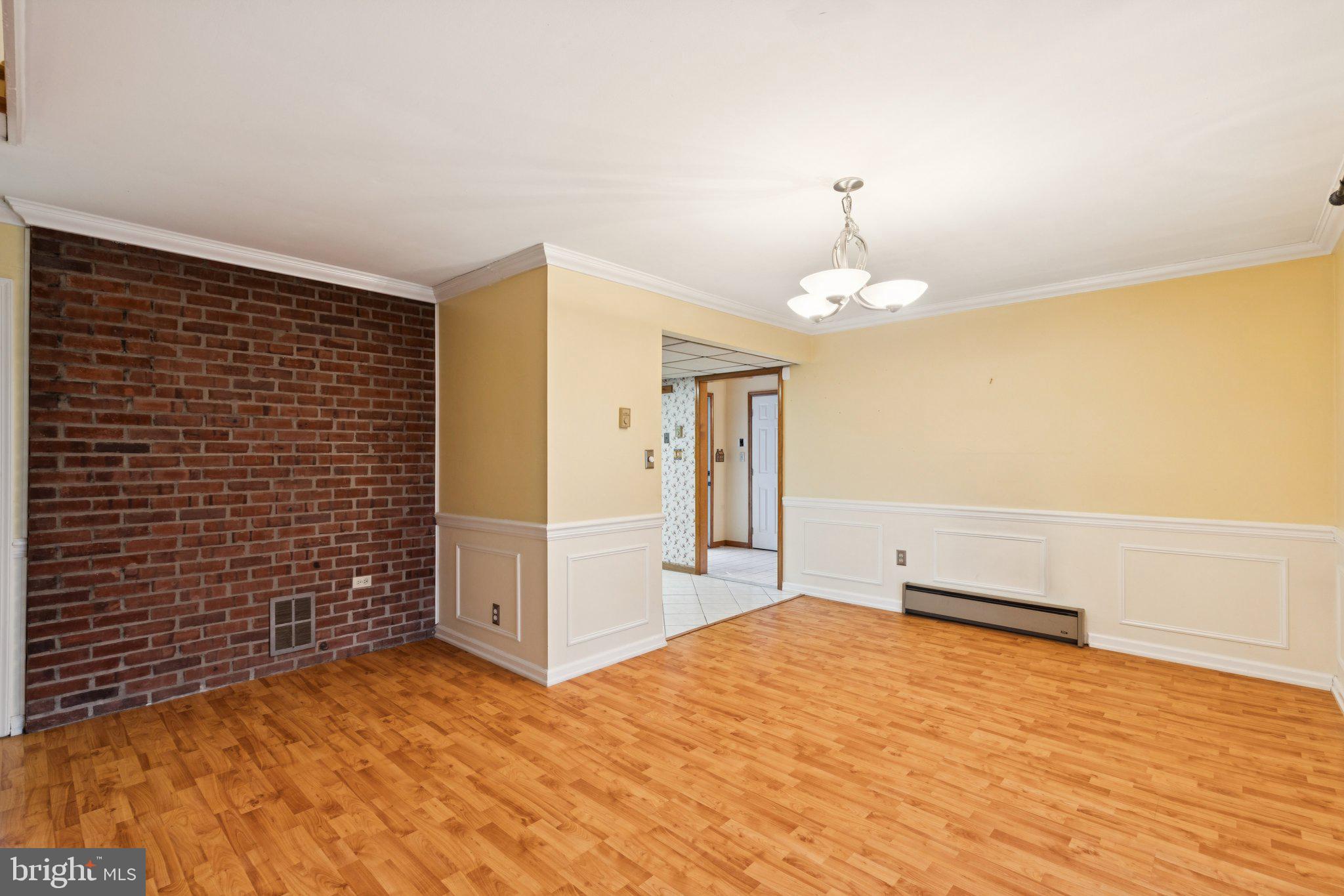 WHITEWOOD - Residential