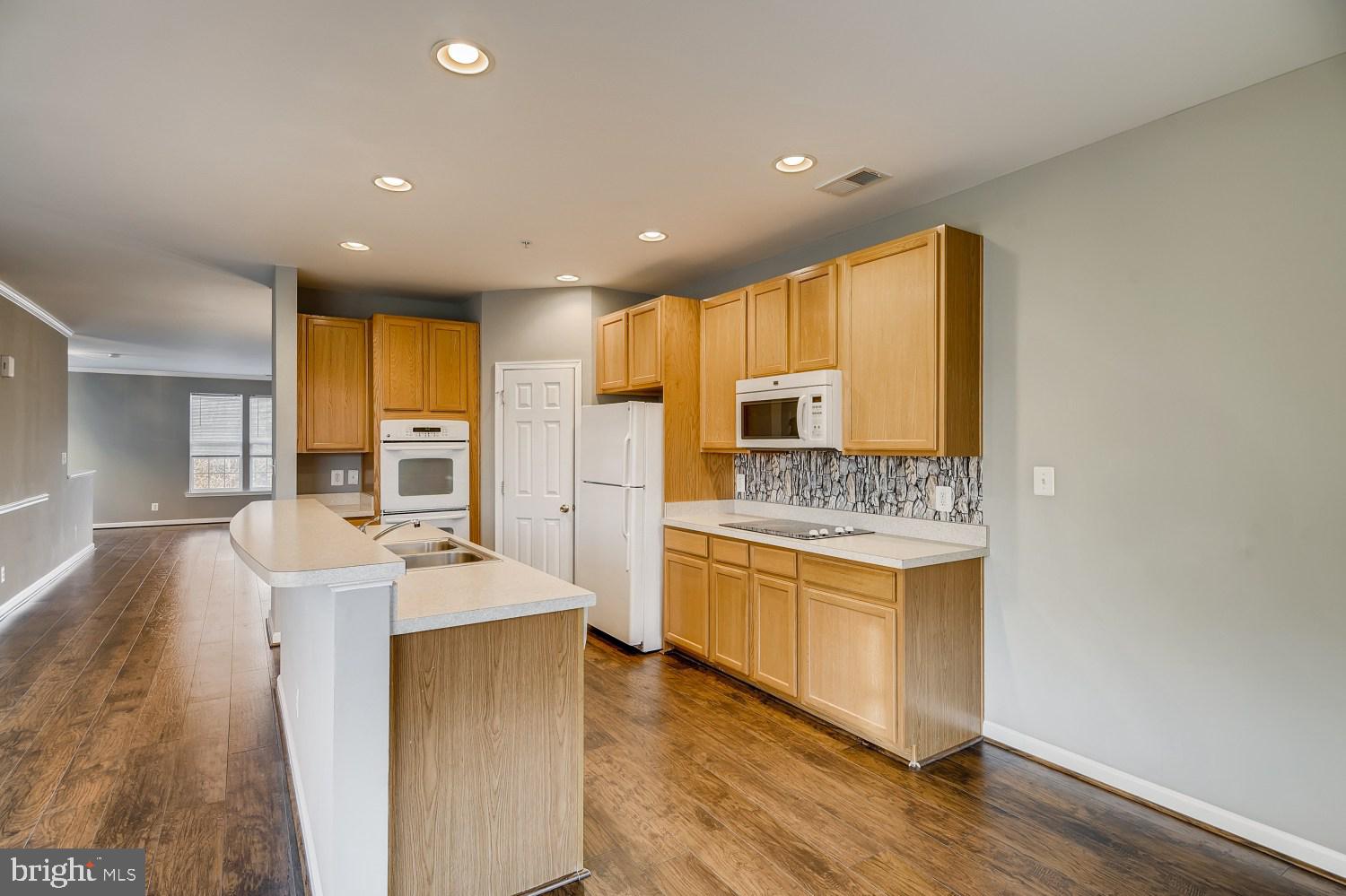 GREENWAY FARMS - Residential