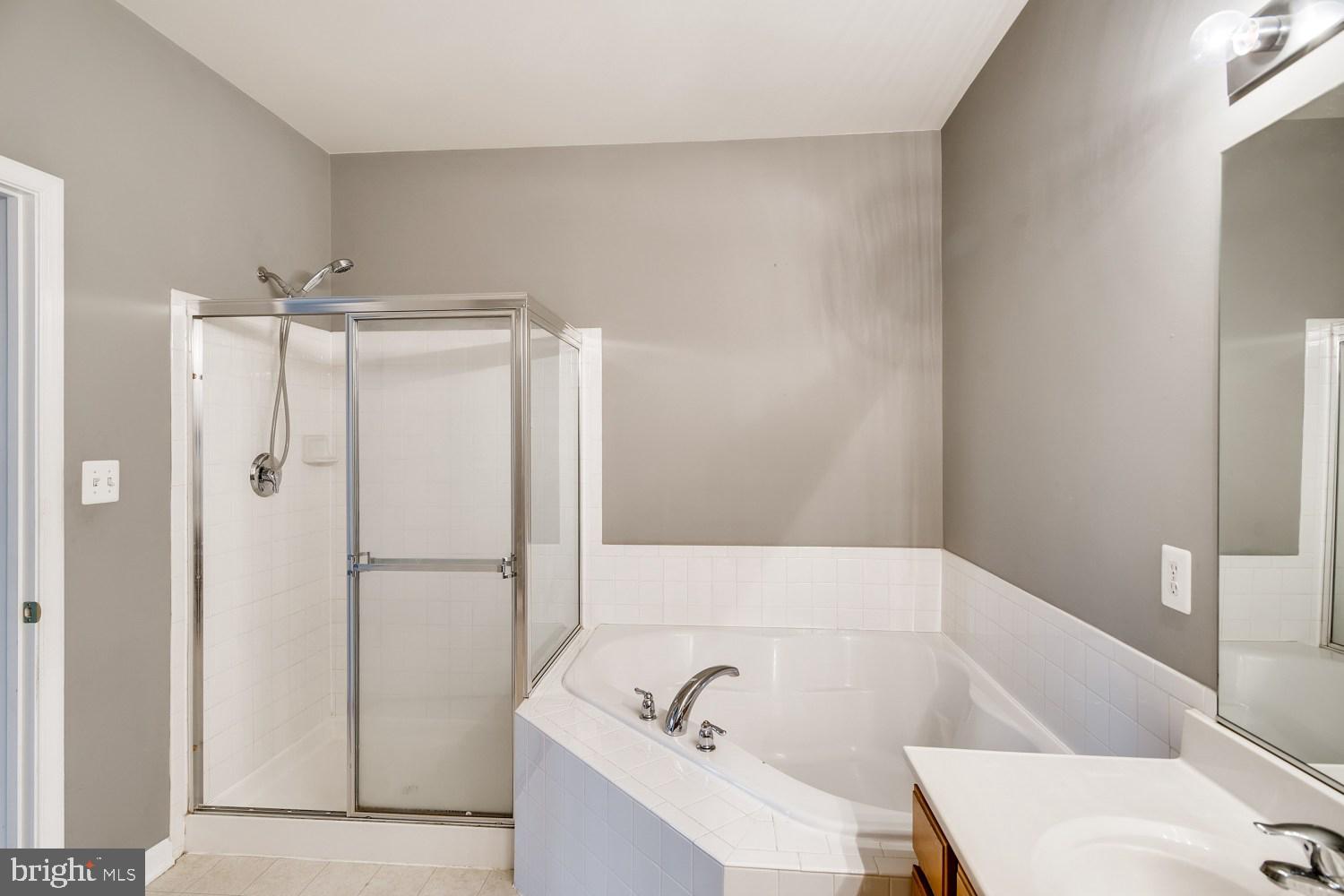 GREENWAY FARMS - Residential