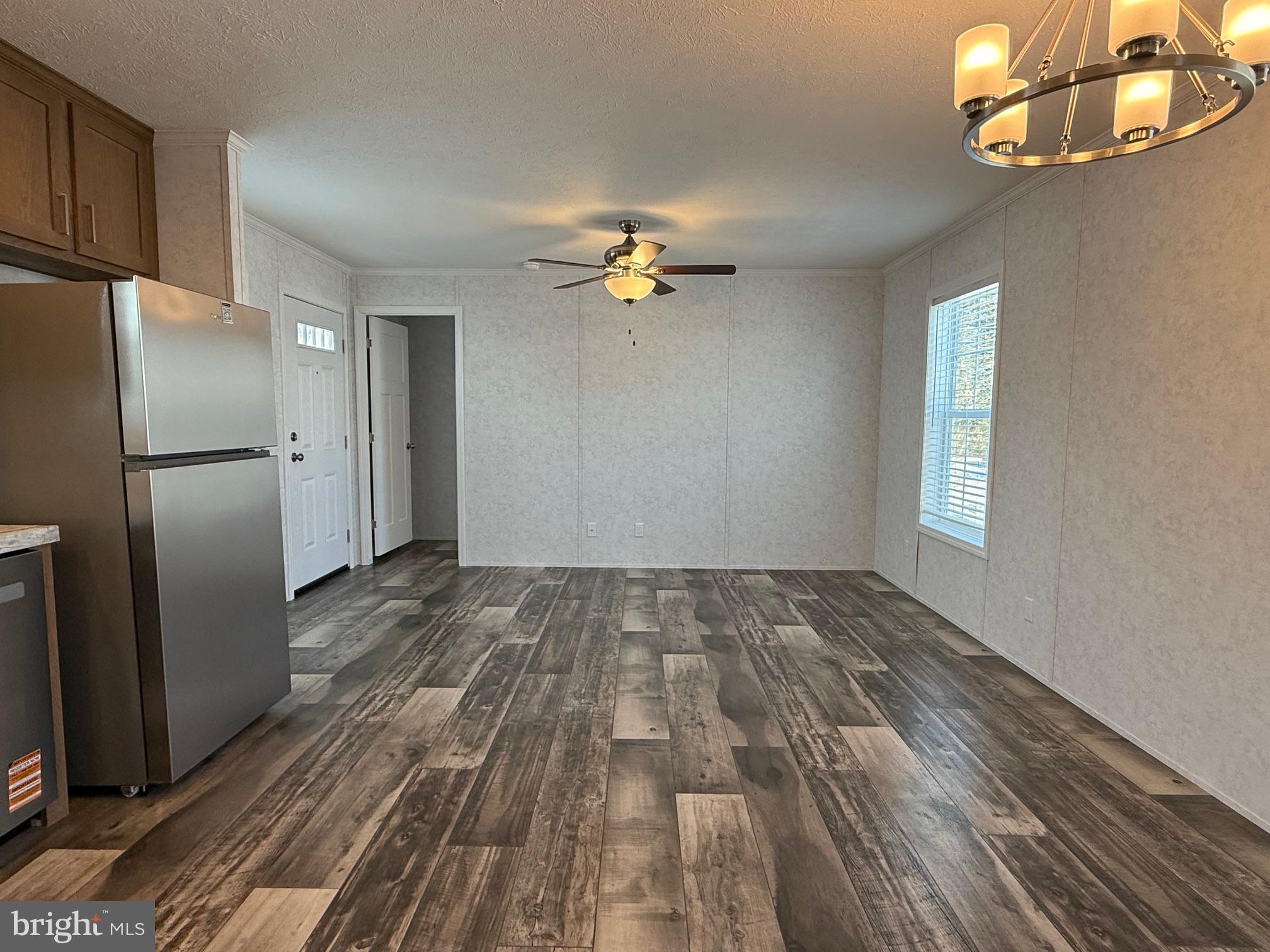 MOCKINGBIRD COMM - Residential