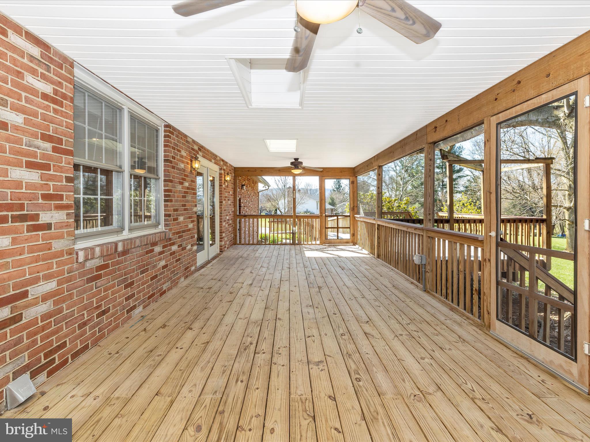 SPRING VIEW ESTATES - Residential