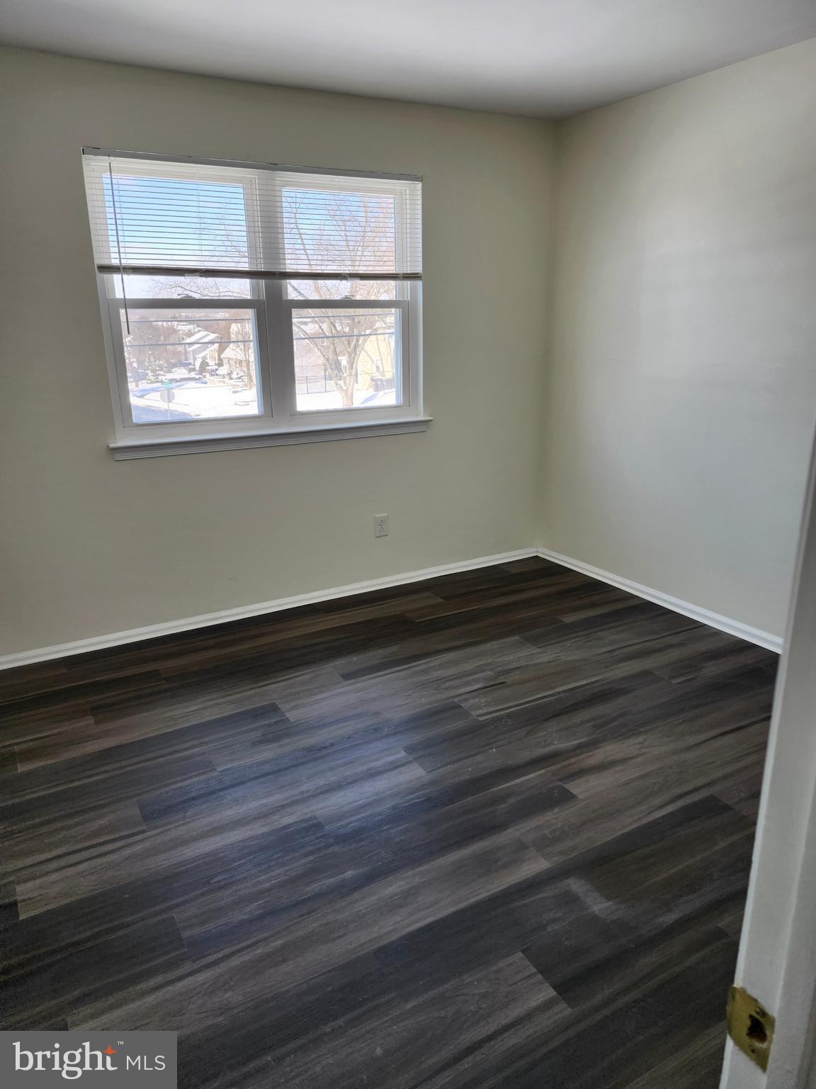 GREEN MEADOWS - Residential Lease