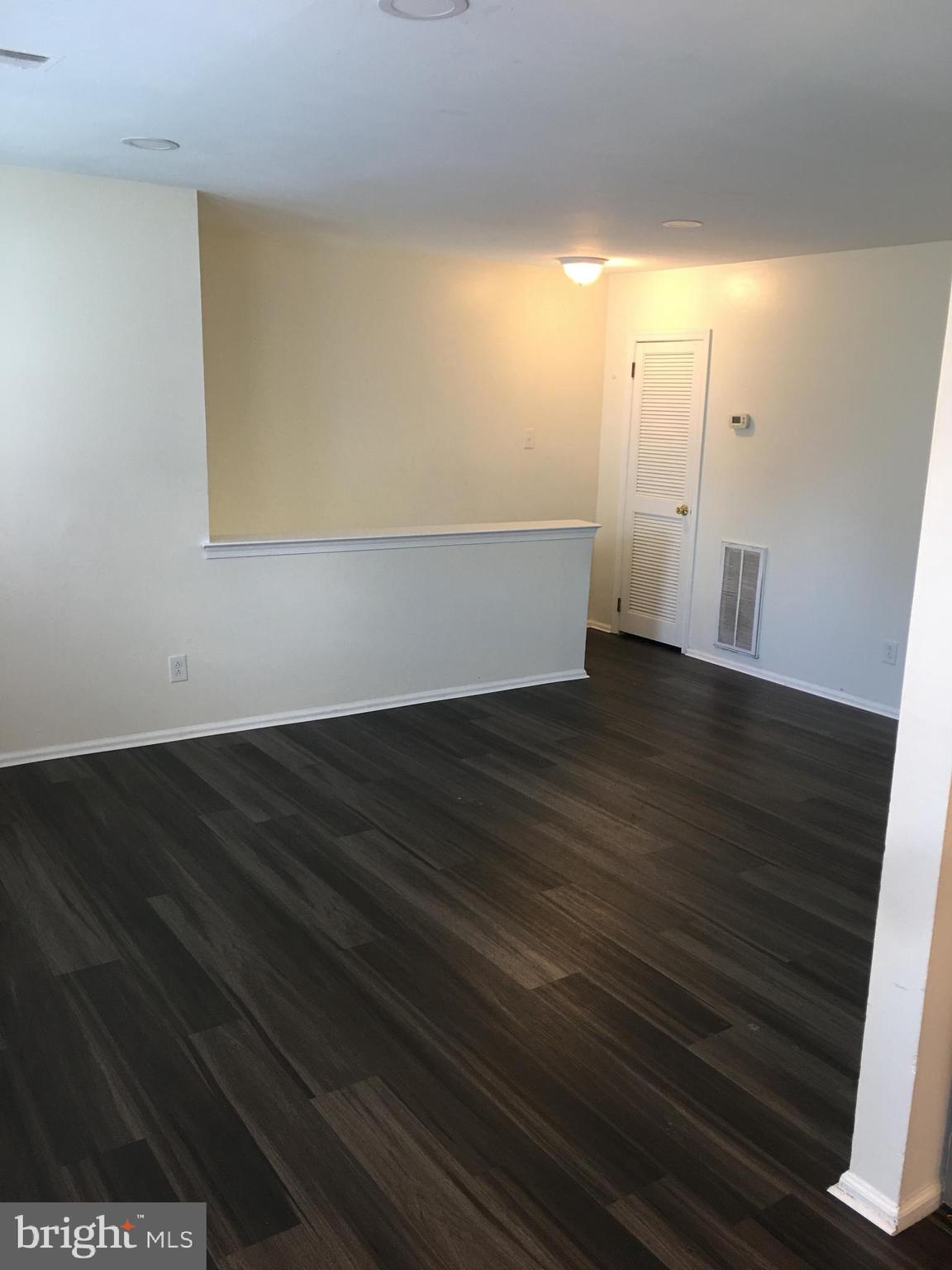 GREEN MEADOWS - Residential Lease