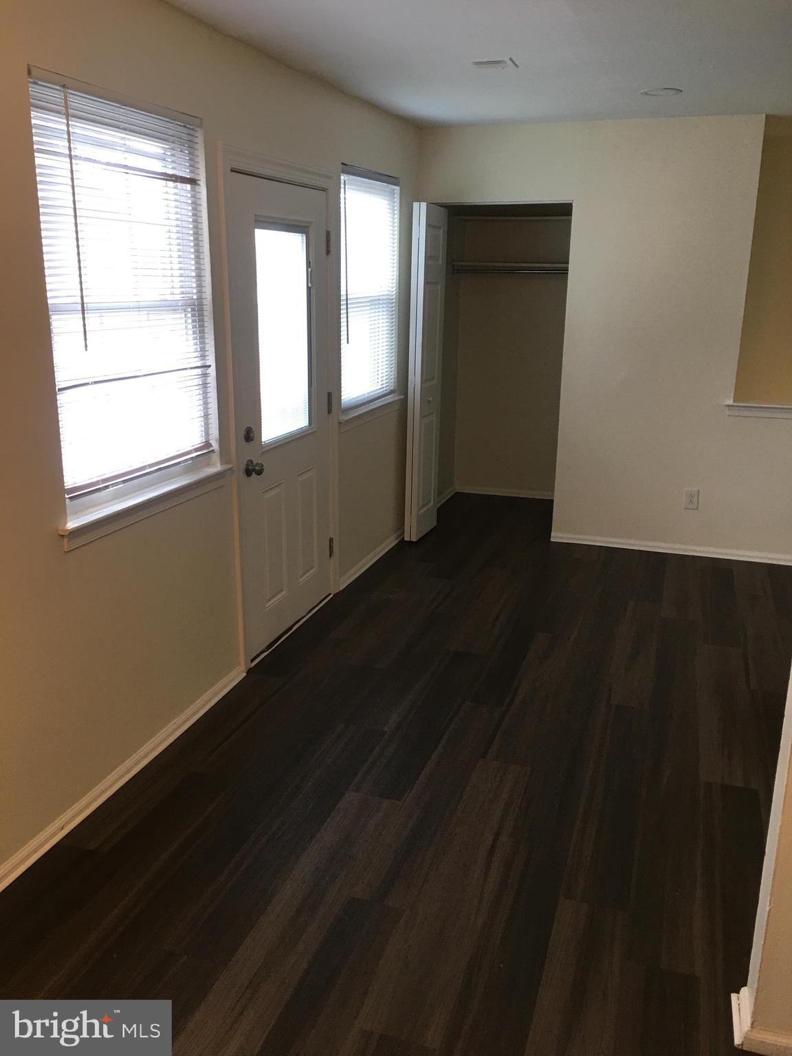 GREEN MEADOWS - Residential Lease