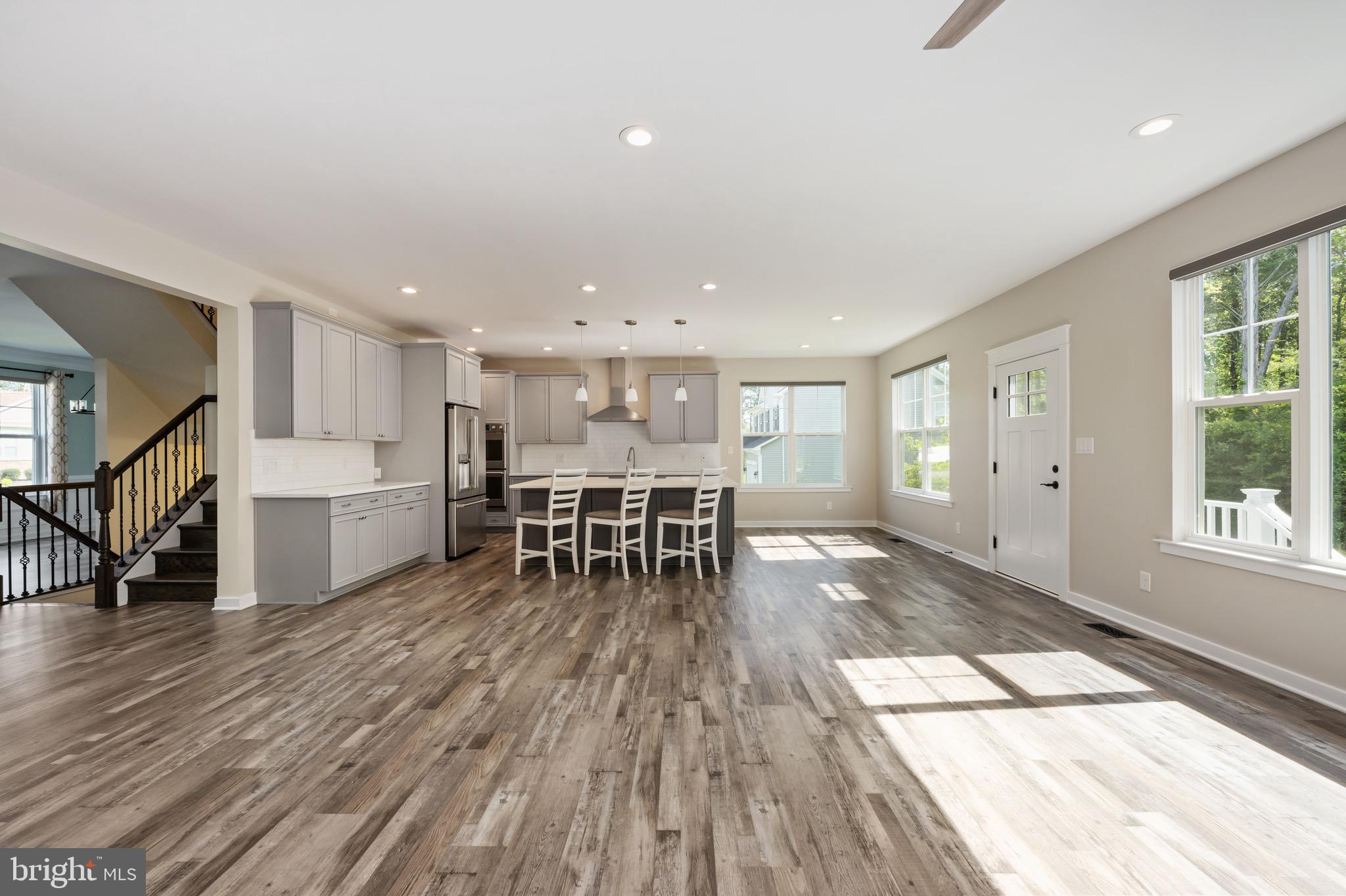 PENNINGTON ESTATES - Residential