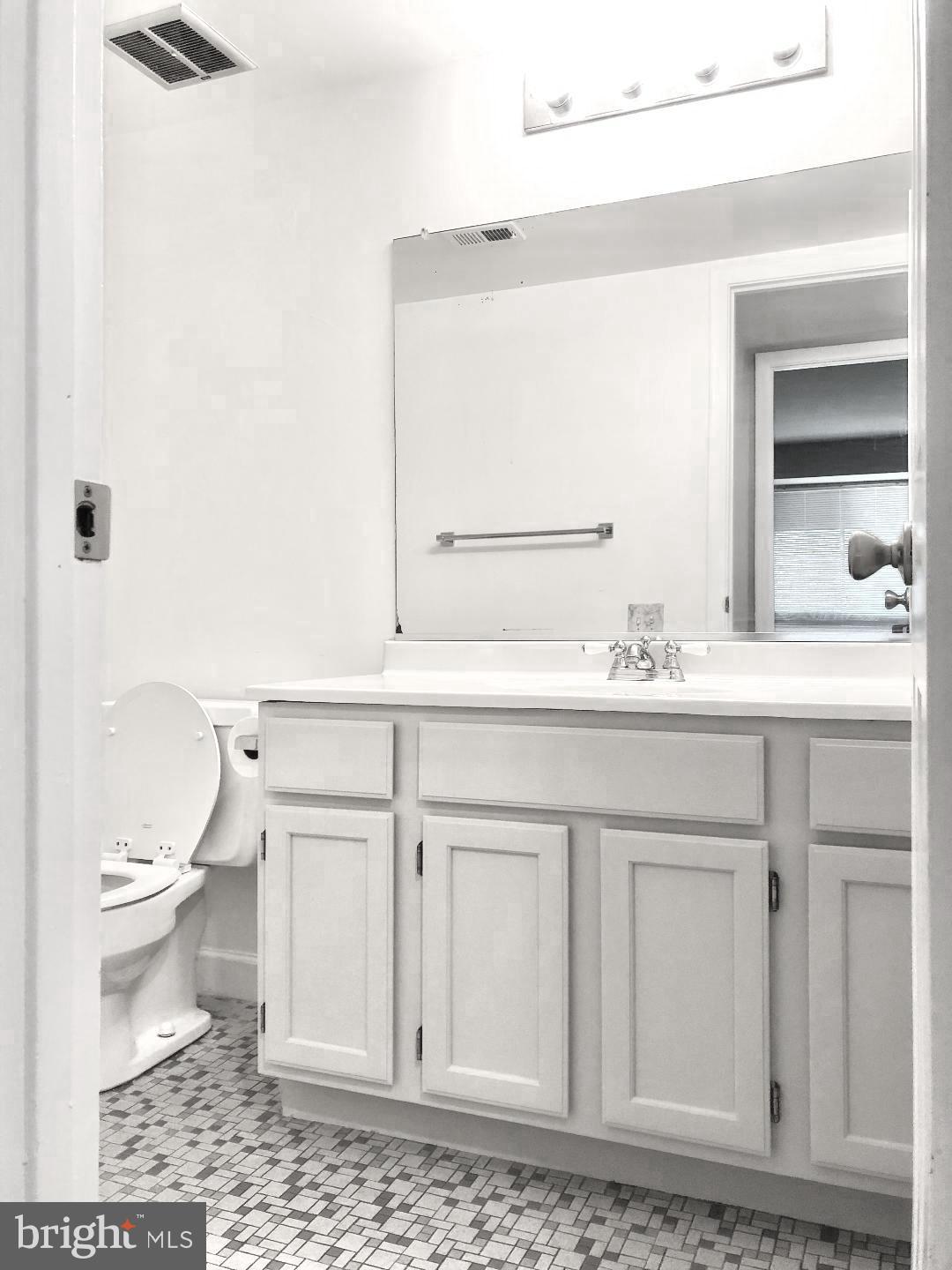 SEVERN HOUSE - Residential Lease