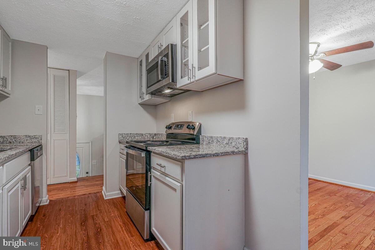 CLINTON WOODS - Residential Lease