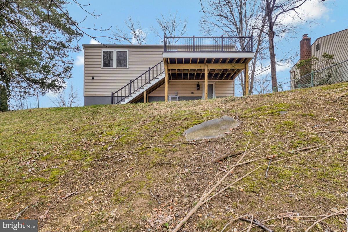 CLINTON WOODS - Residential Lease