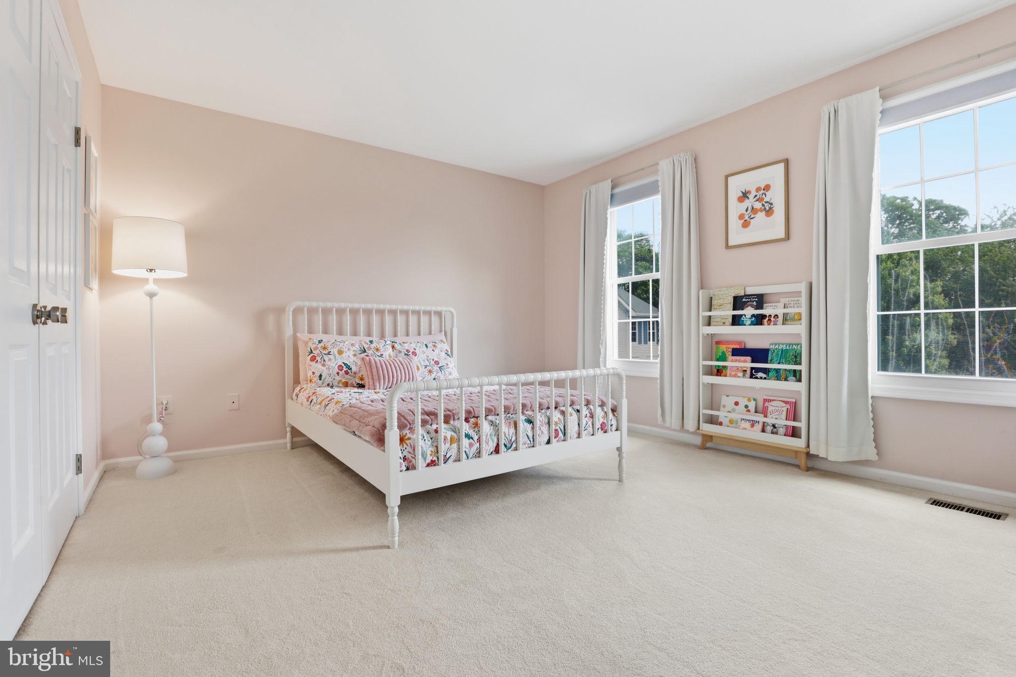 HASTINGS HUNT - Residential