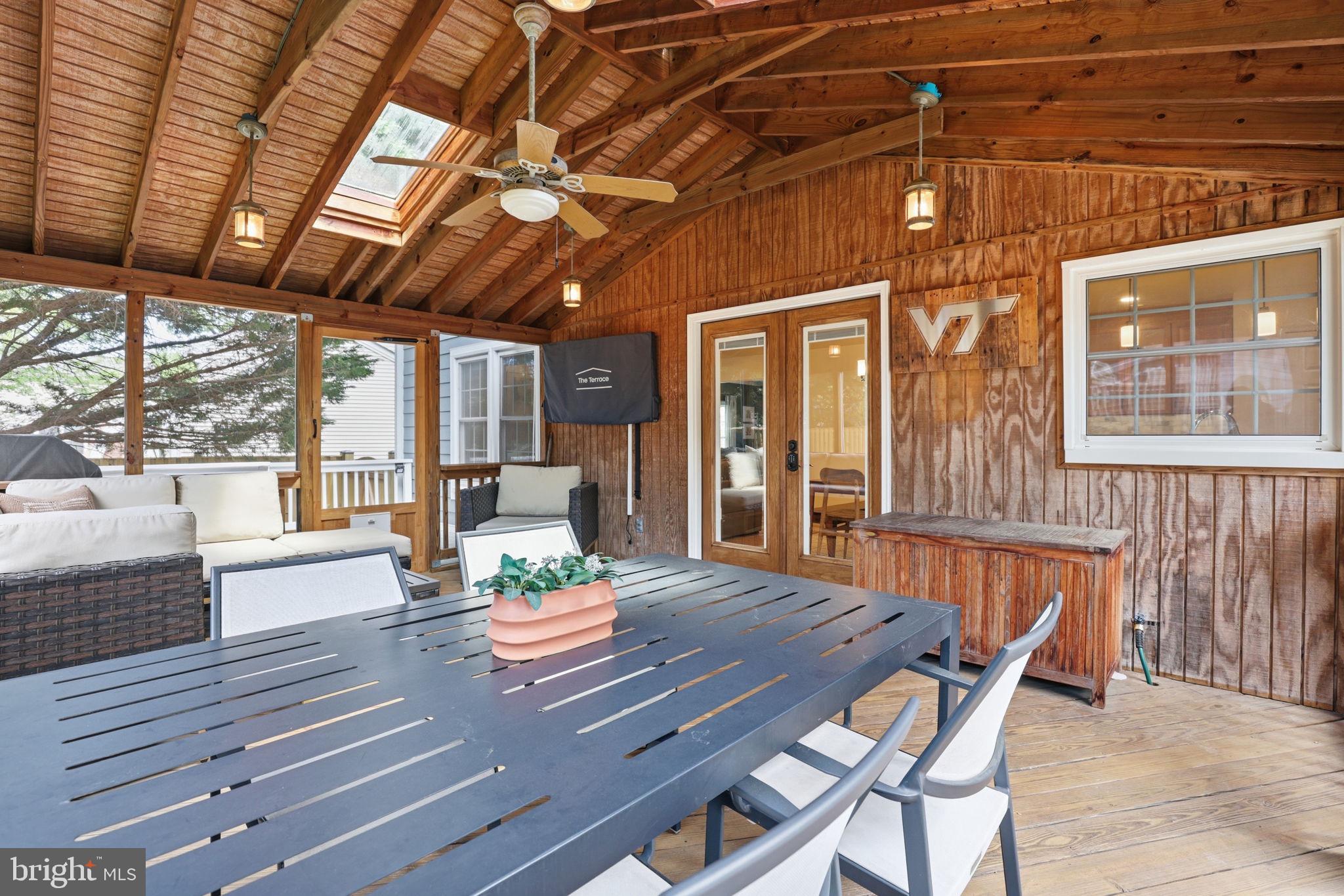 HASTINGS HUNT - Residential