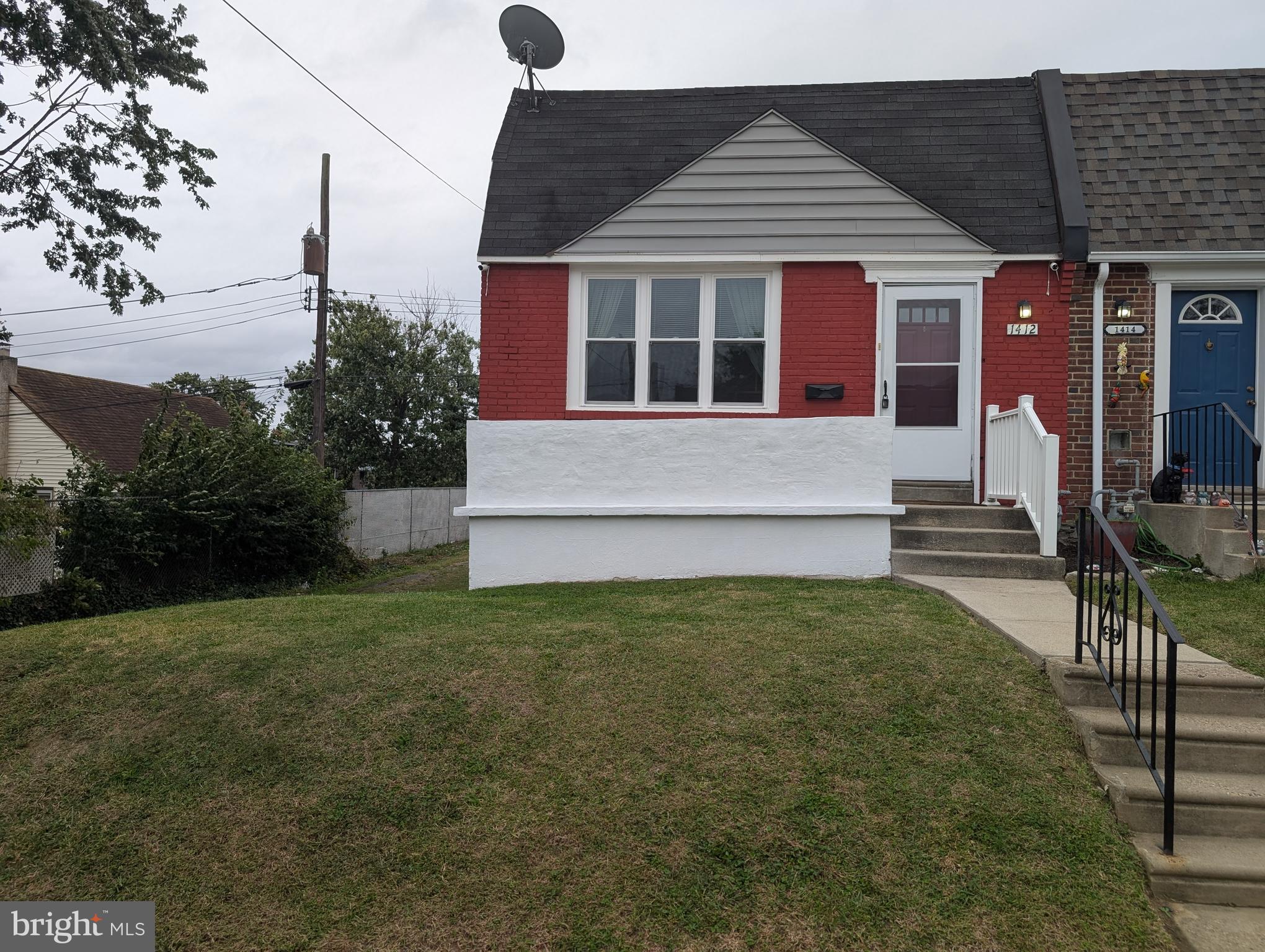 1412 SIMPSON STREET