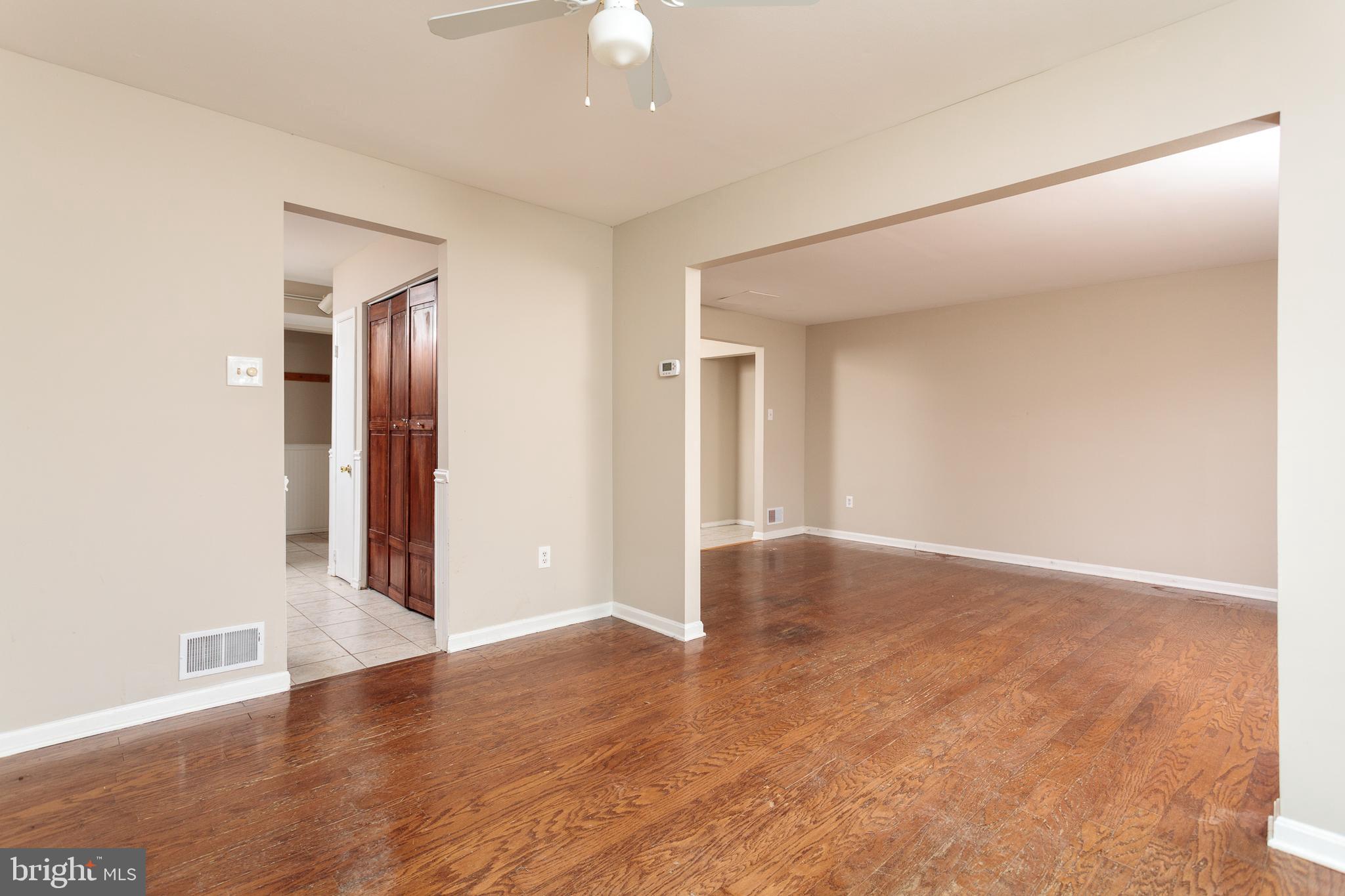 WILLOUGHBY WOODS - Residential