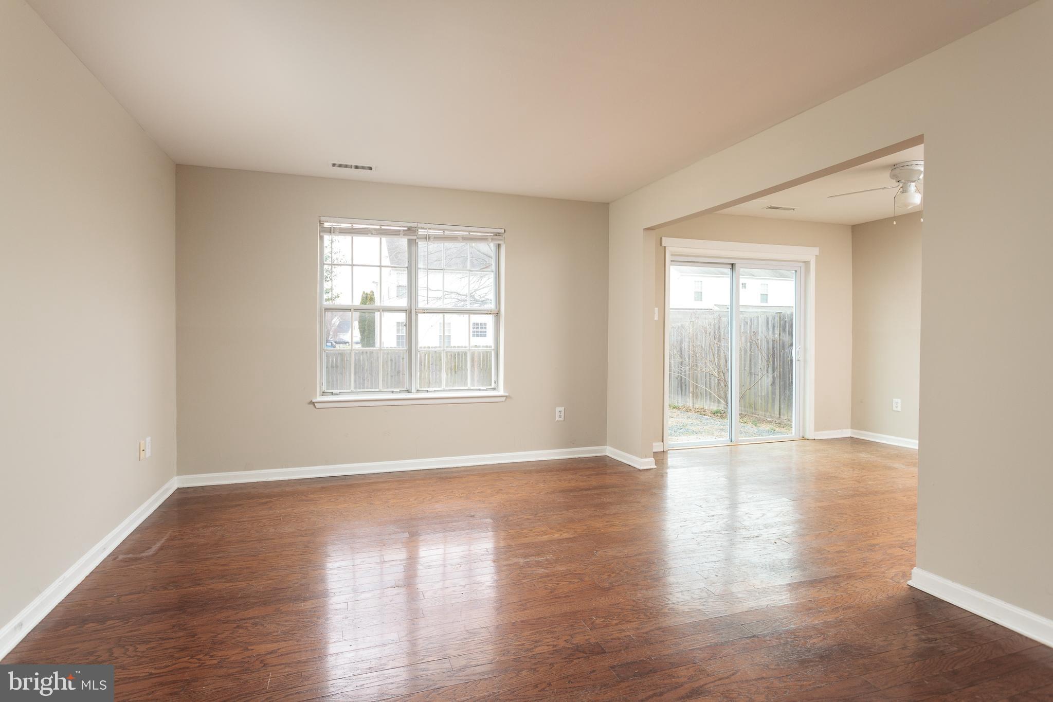 WILLOUGHBY WOODS - Residential