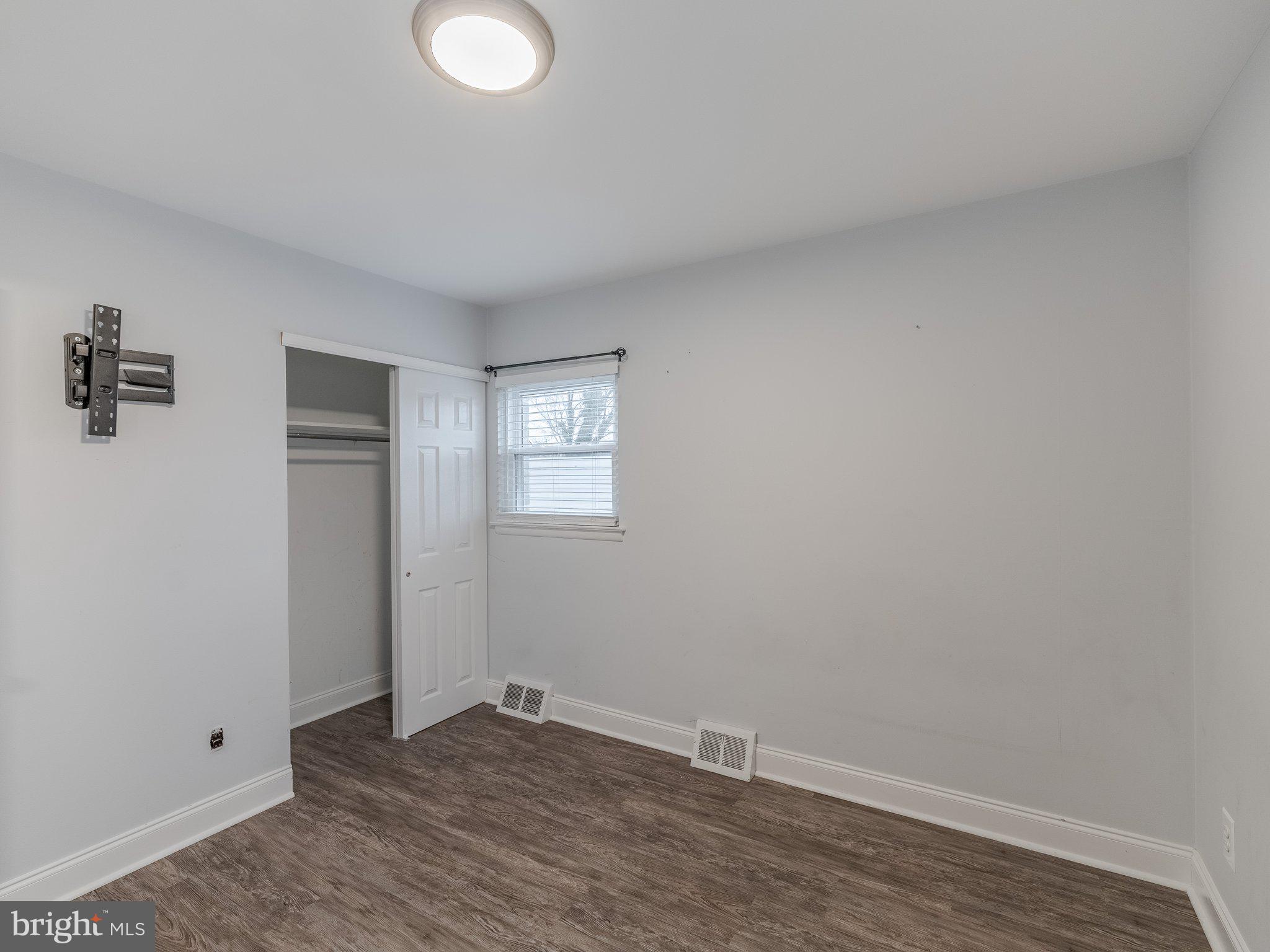 NORRIS HILLS - Residential