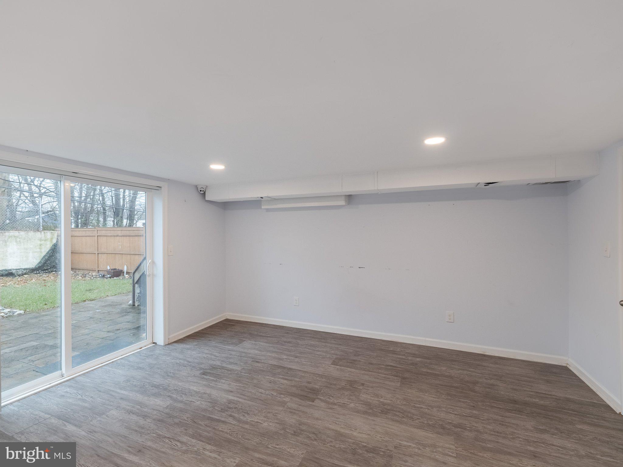 NORRIS HILLS - Residential