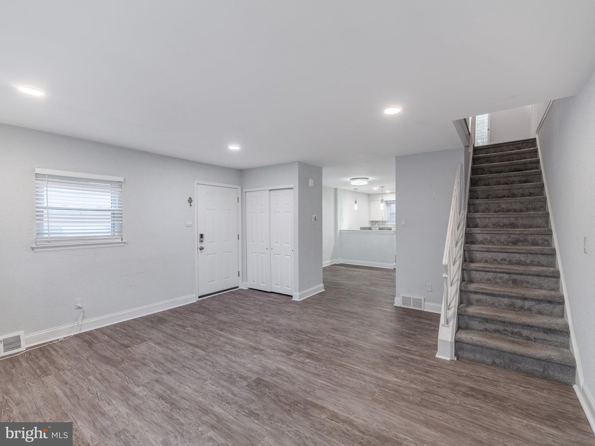 NORRIS HILLS - Residential