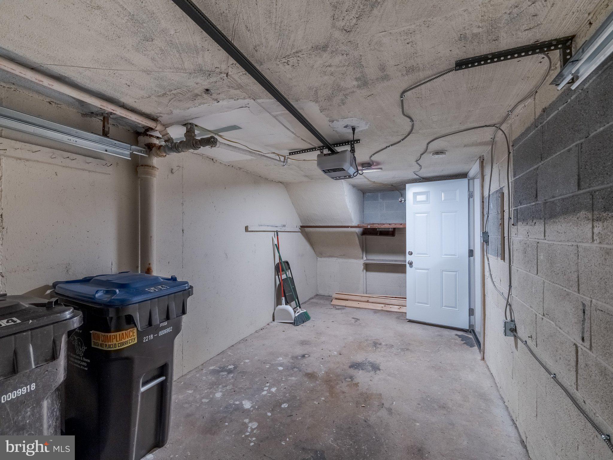 NORRIS HILLS - Residential