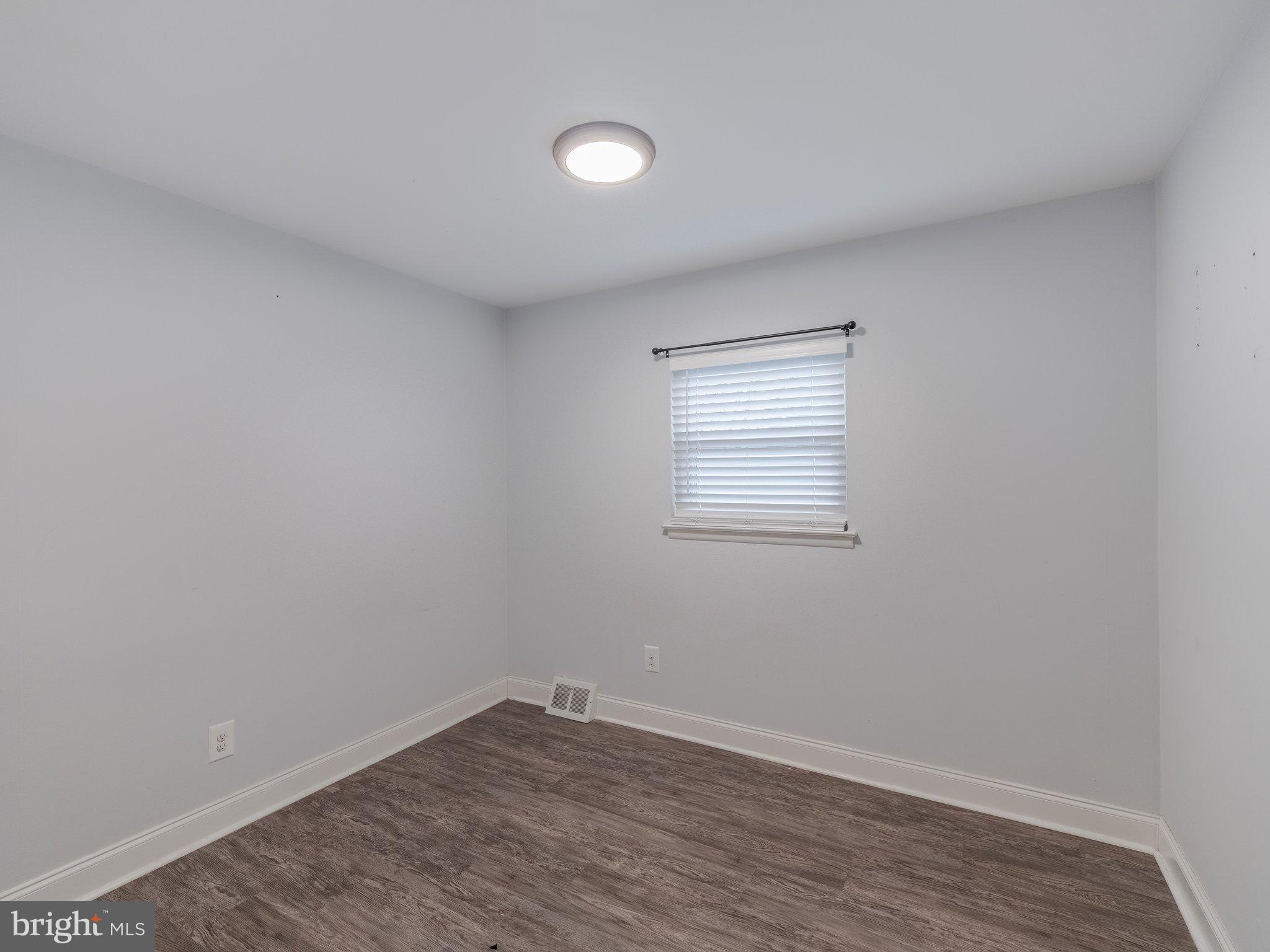 NORRIS HILLS - Residential